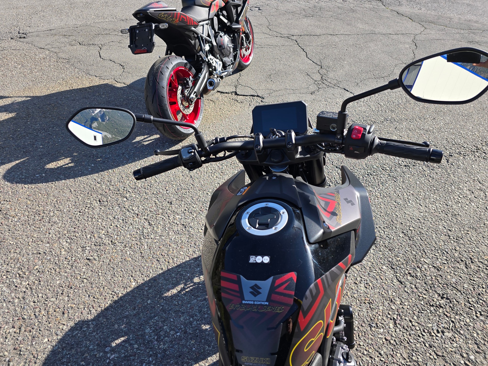SUZUKI GSX 8 S EVO-image-10