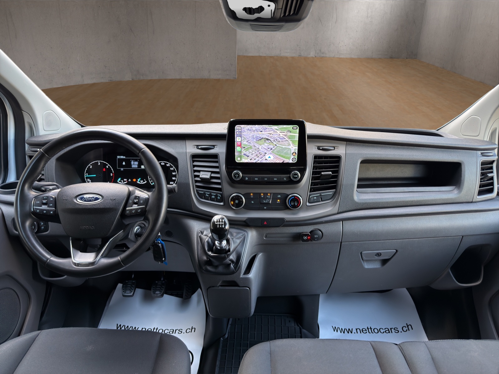 FORD Transit Custom Van 300 L1H1 DK Trend-image-11