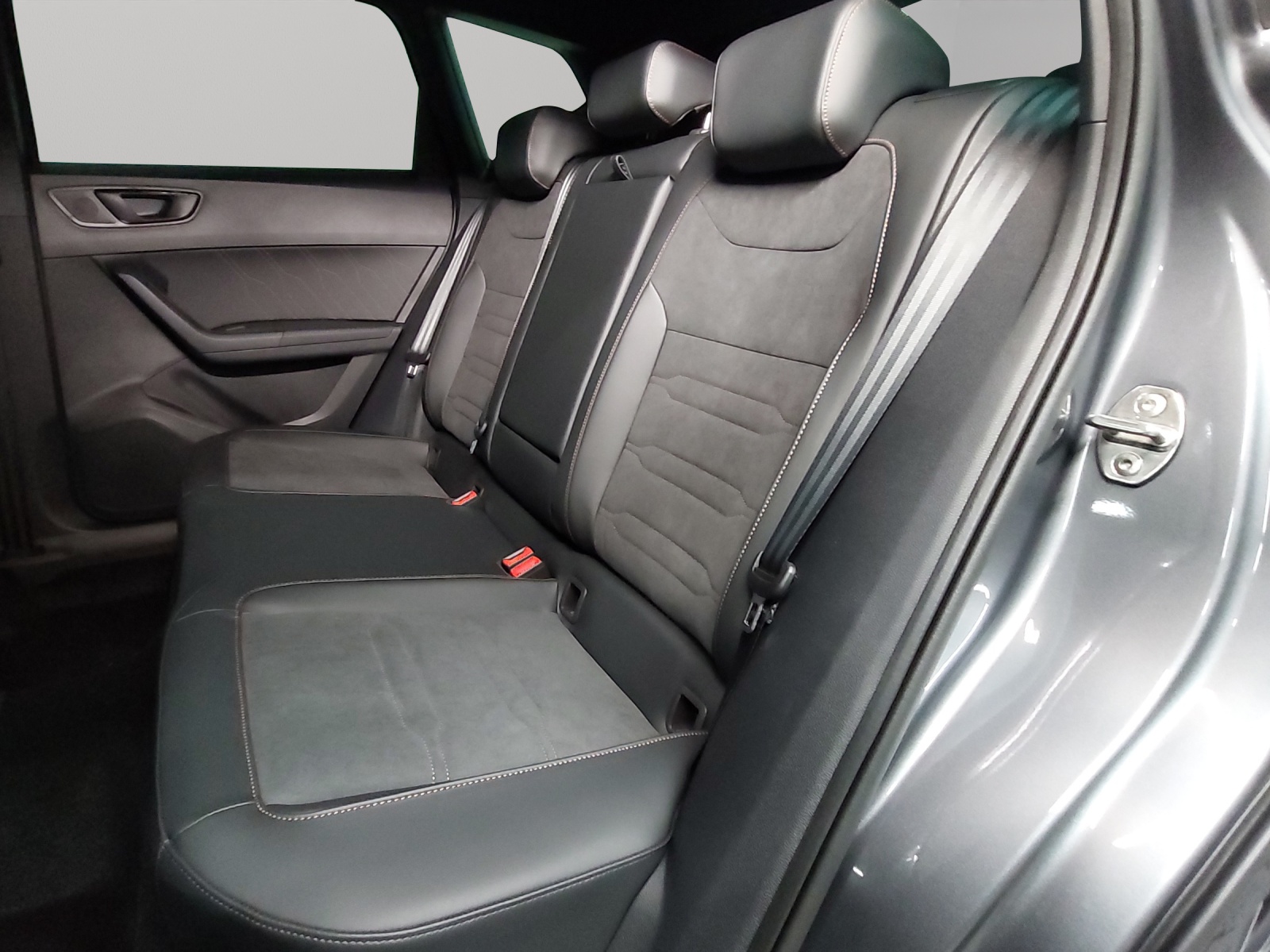 CUPRA Ateca 2.0TSI Inicio 4Drive DSG-image-8