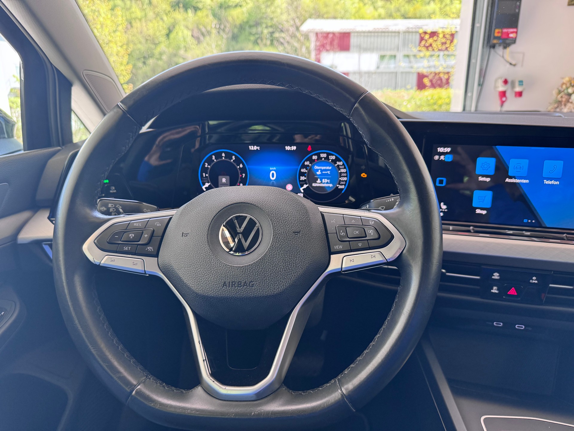 VW Golf VIII Variant 1.5 eTSI Life DSG-image-6