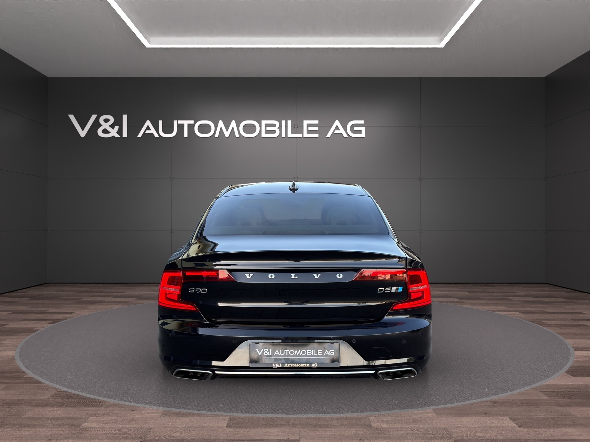 VOLVO S90 D5 AWD Inscription Geartronic Powerpulse-image-5