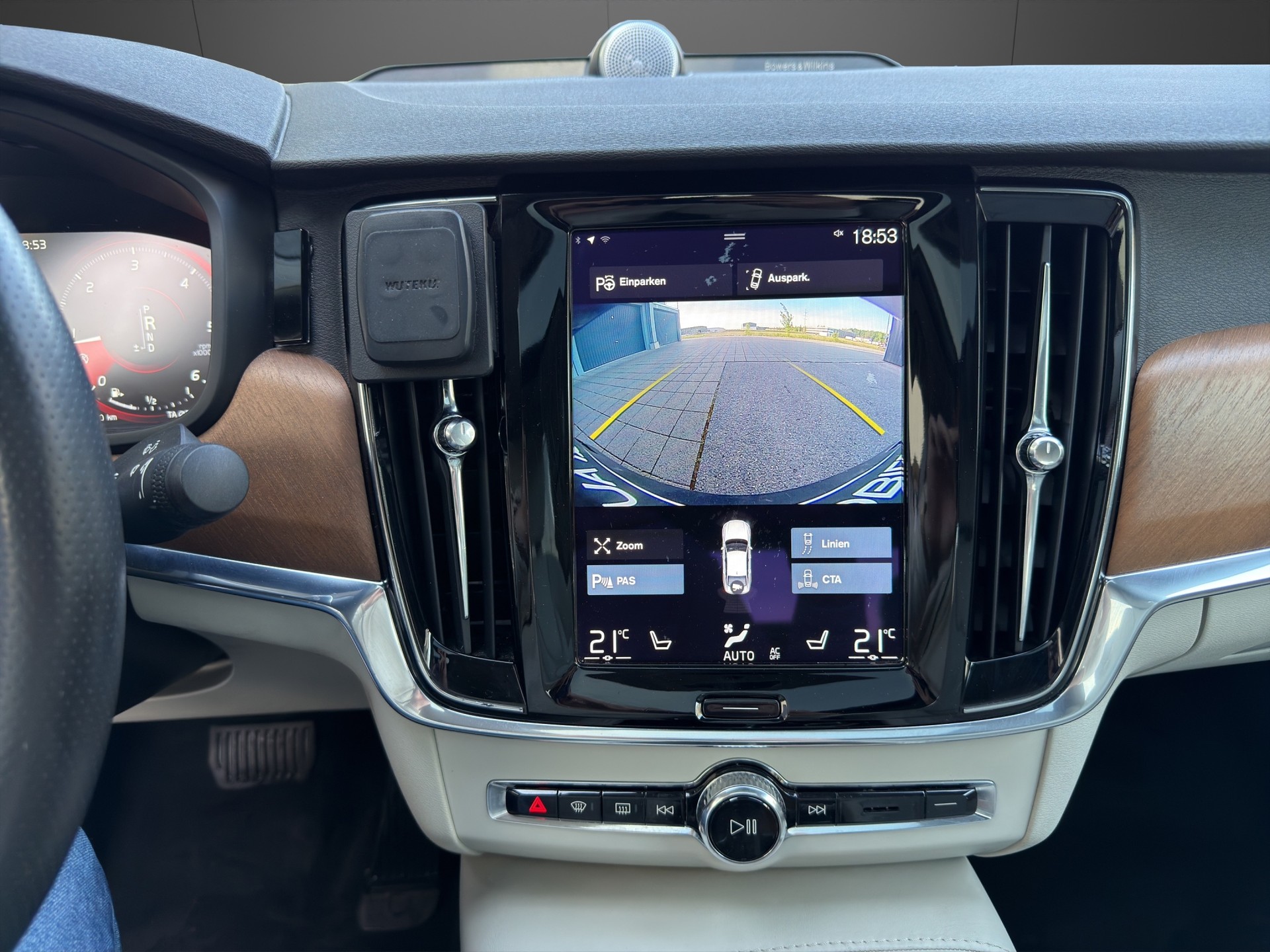 VOLVO S90 D5 AWD Inscription Geartronic Powerpulse-image-14