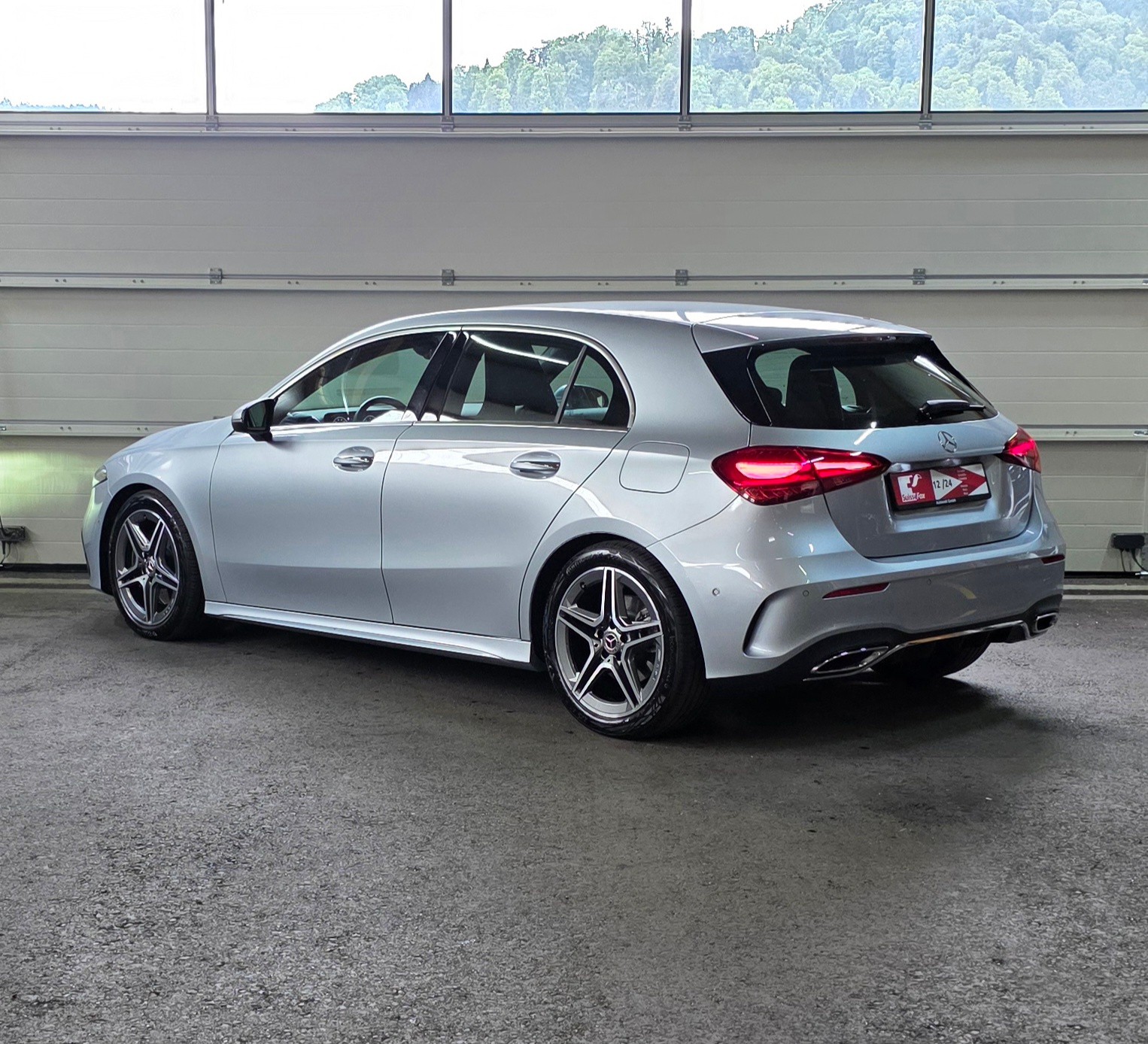MERCEDES-BENZ A 220 d 8G-DCT AMG-Line 4Matic *ACC*LaneAssist*Ambientebeleuchtung*Rückfahrkamera*Sitzheizung*-image-2