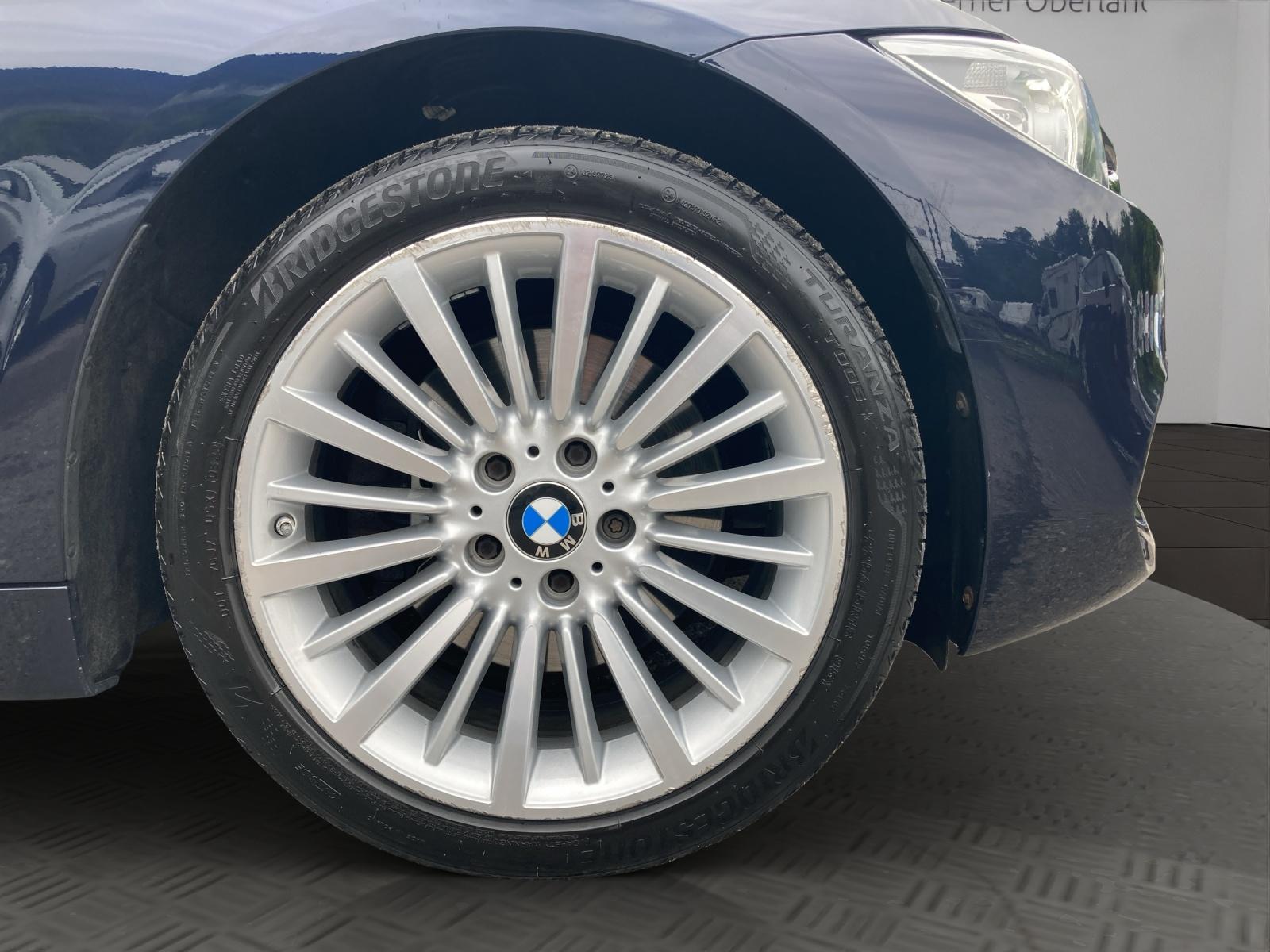 BMW 430i xDrive Cabrio-image-18