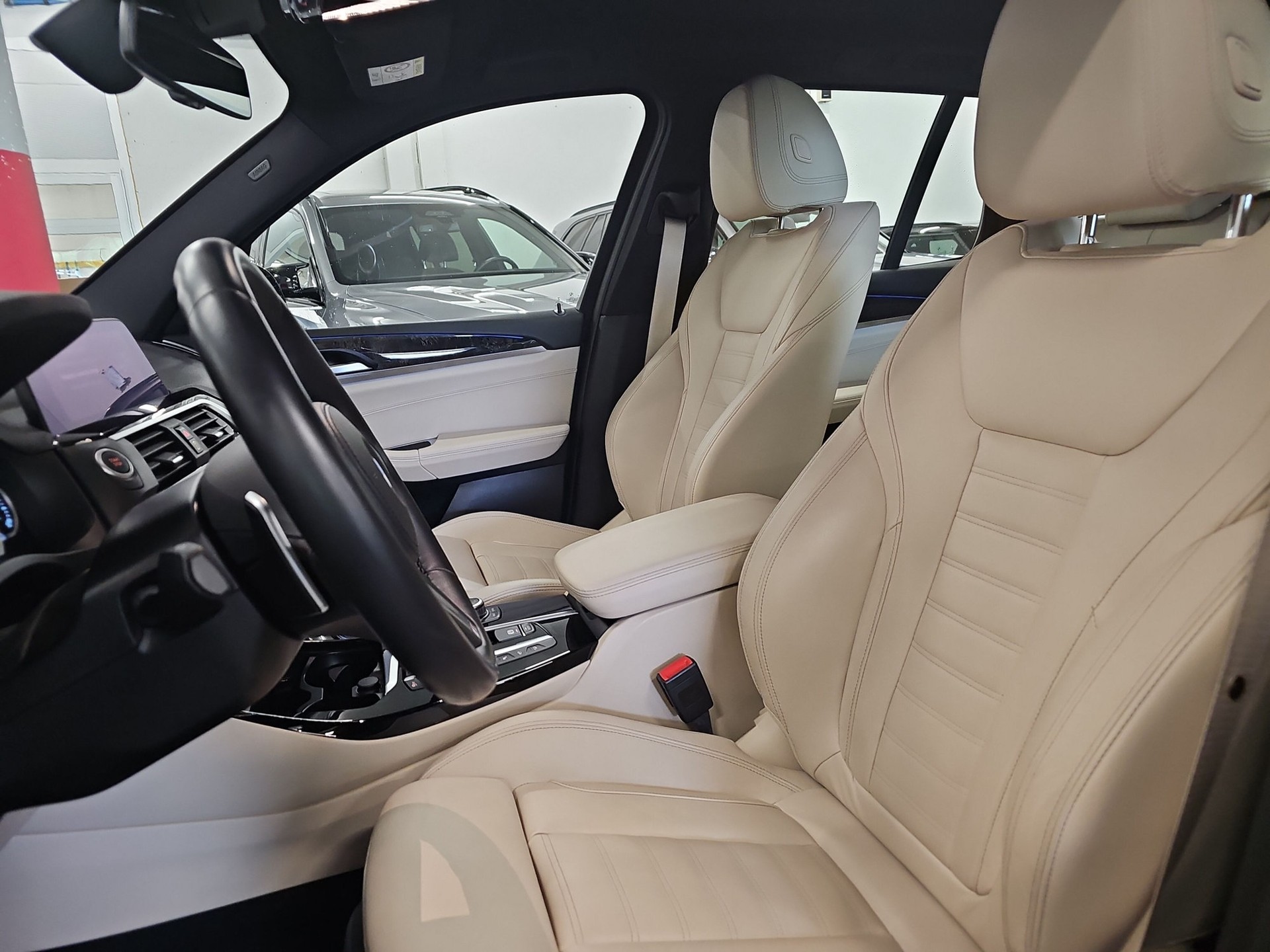 BMW X3 xDrive 30e M Sport-image-9