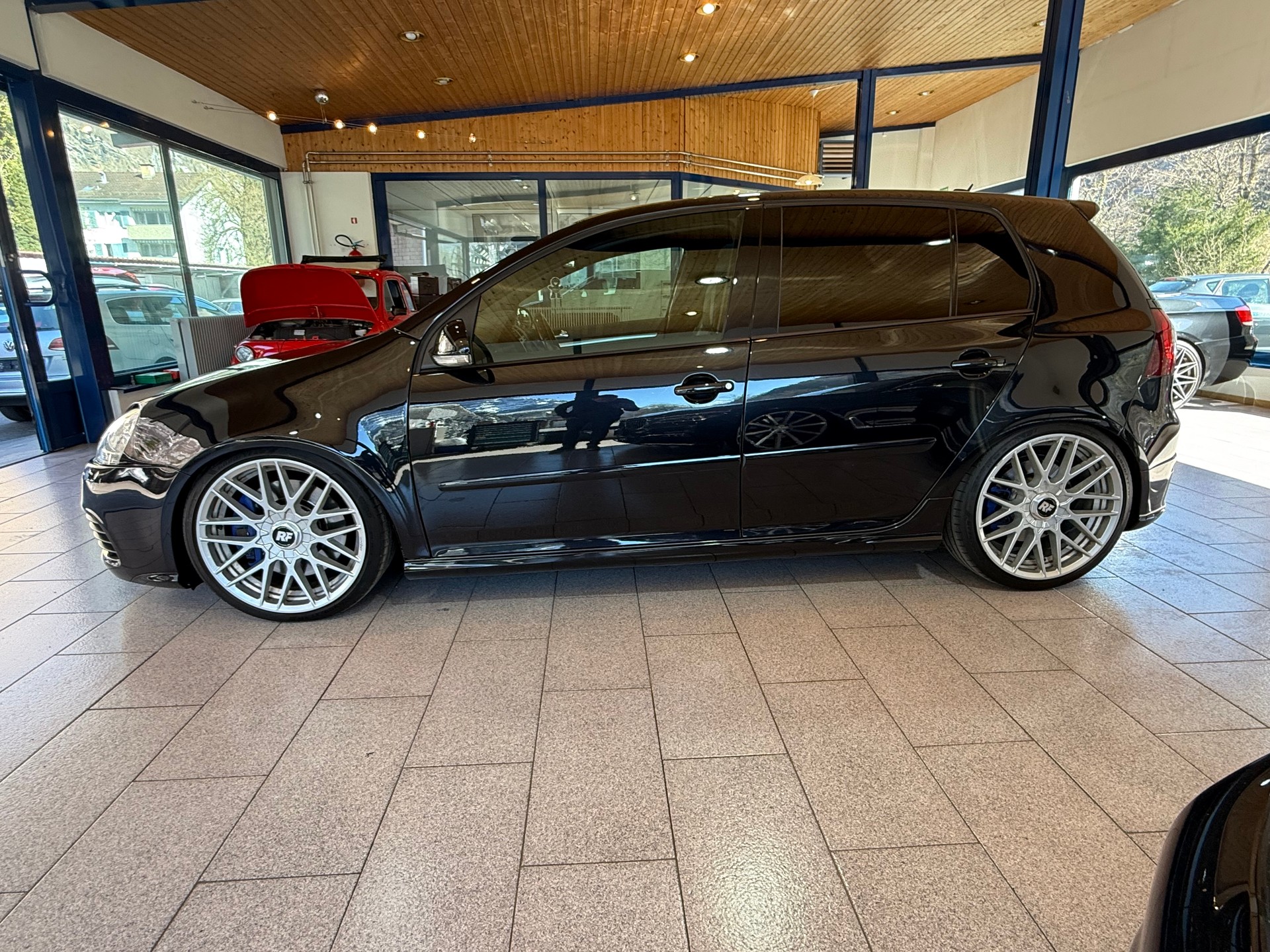 VW Golf R32 4Motion-image-6