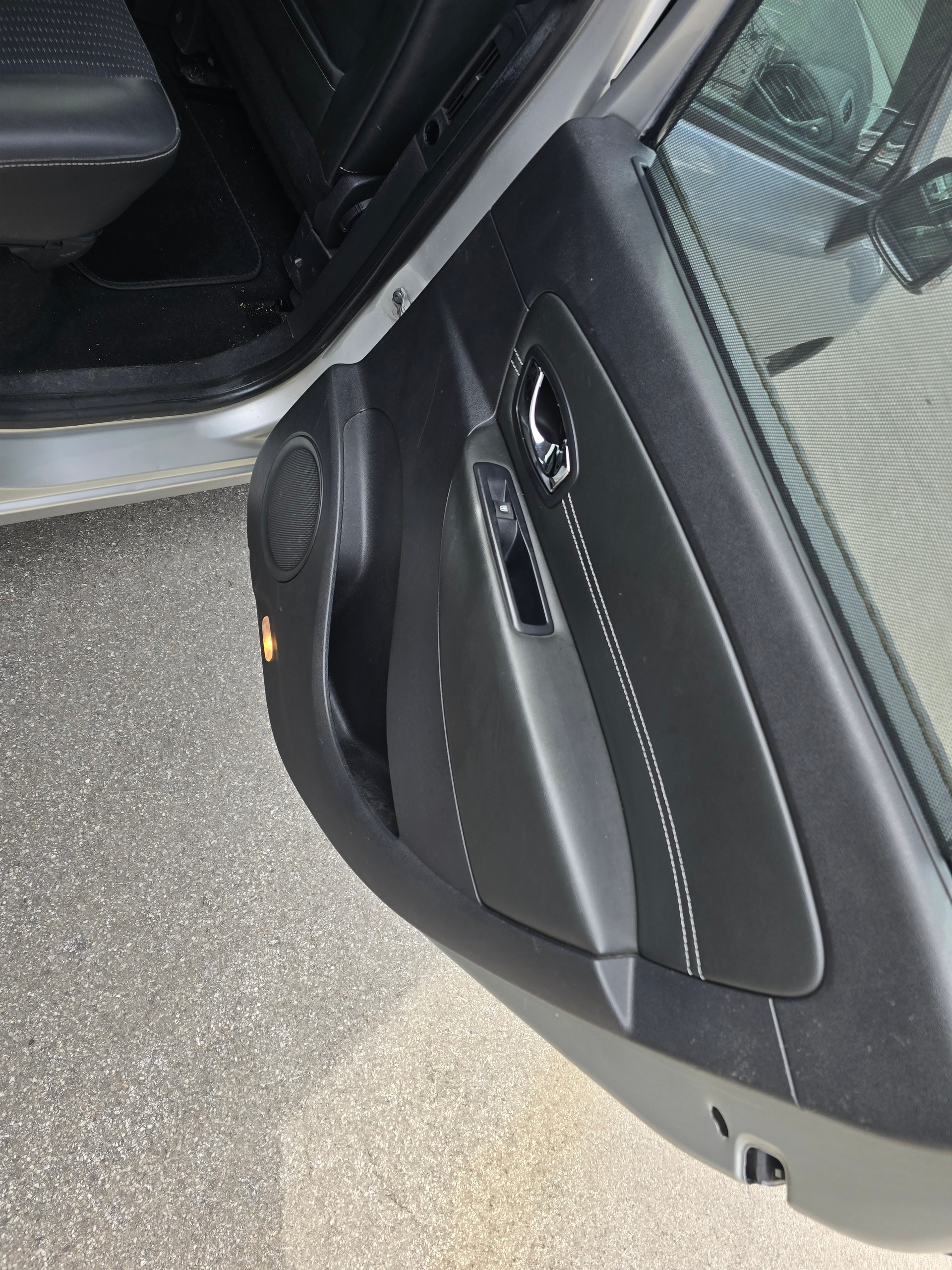 RENAULT Grand Scénic 1.6 dCi Dynamique-image-11