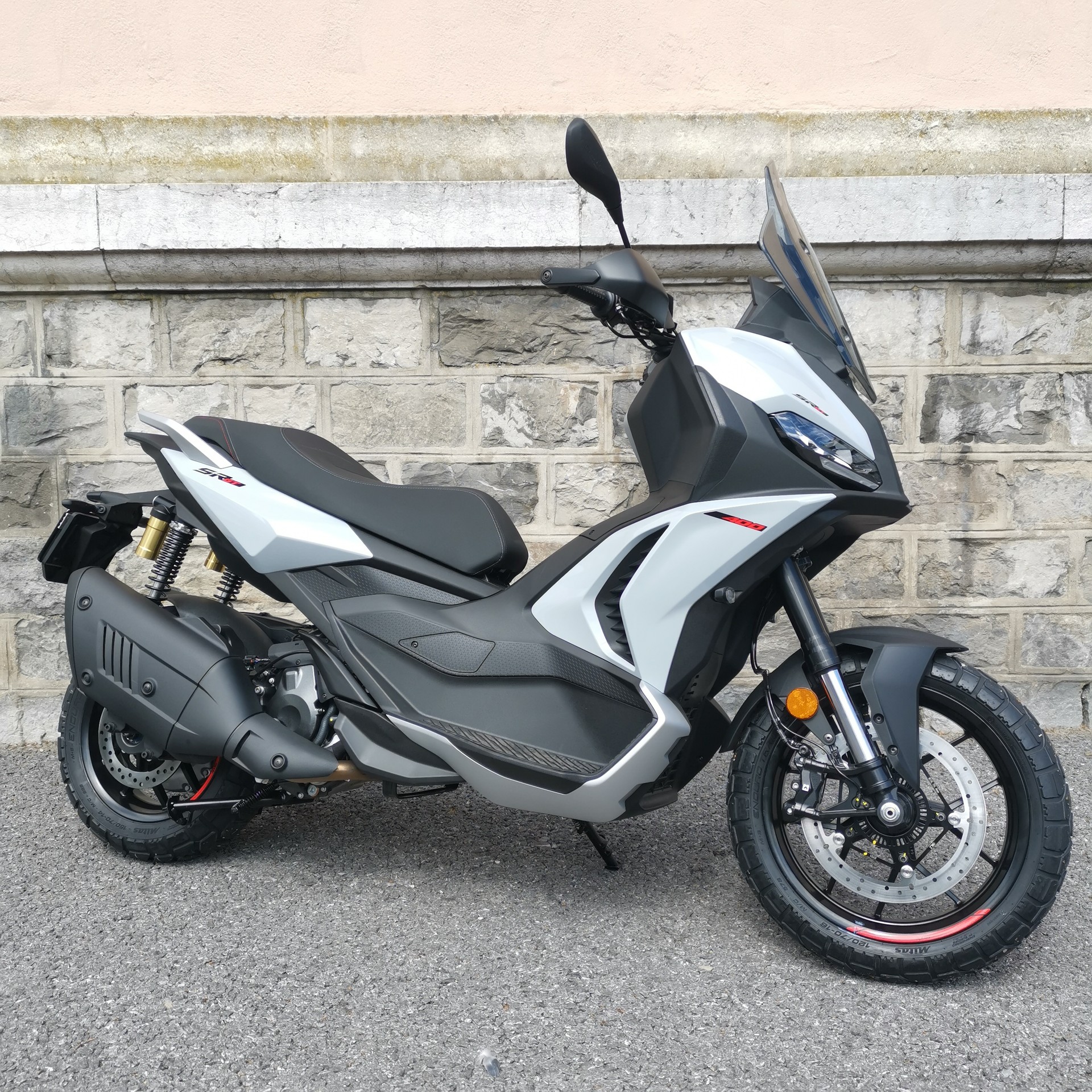 APRILIA SR 400 GT