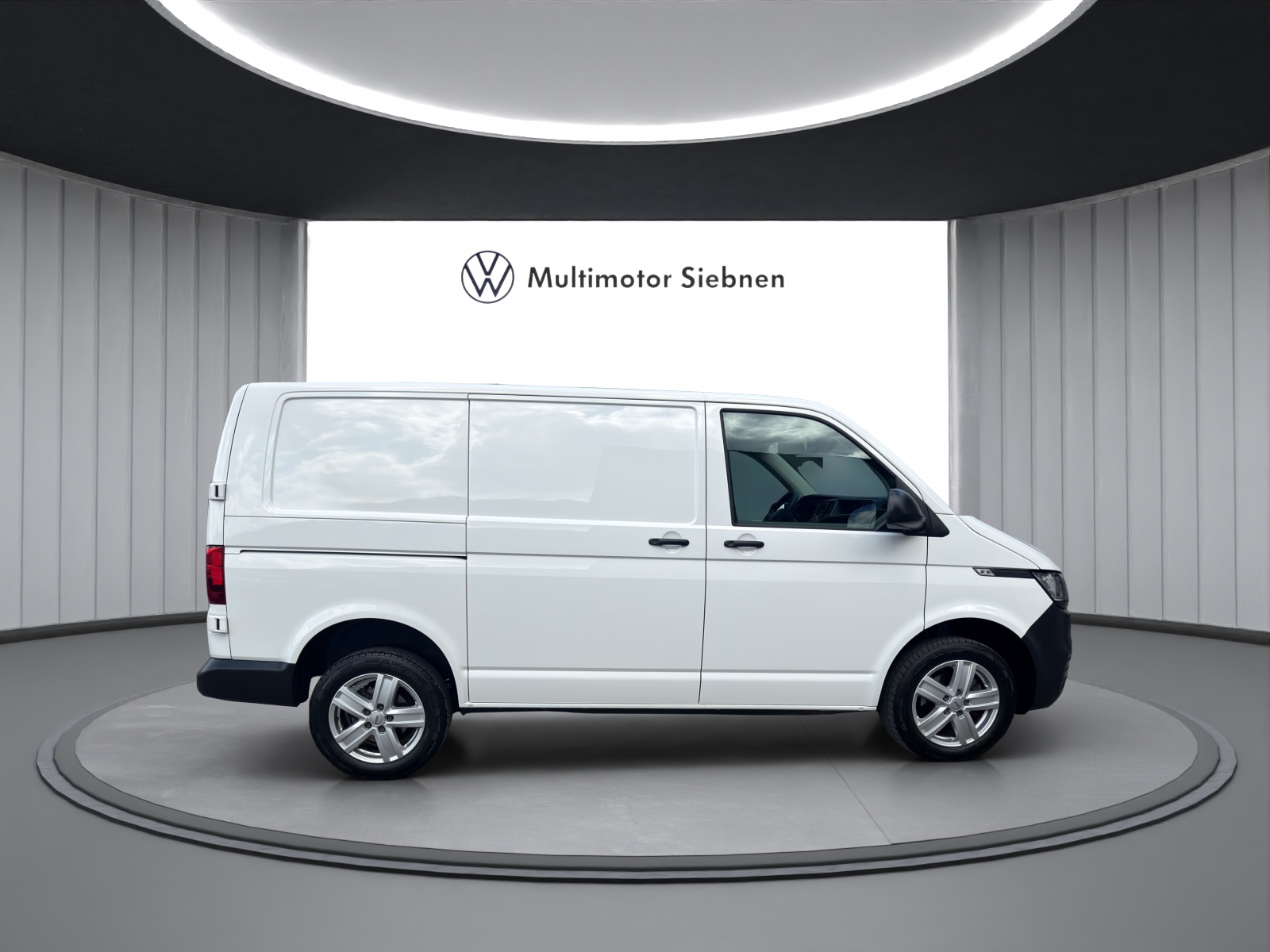 VW T6.1 2.0 TDI Entry-image-5
