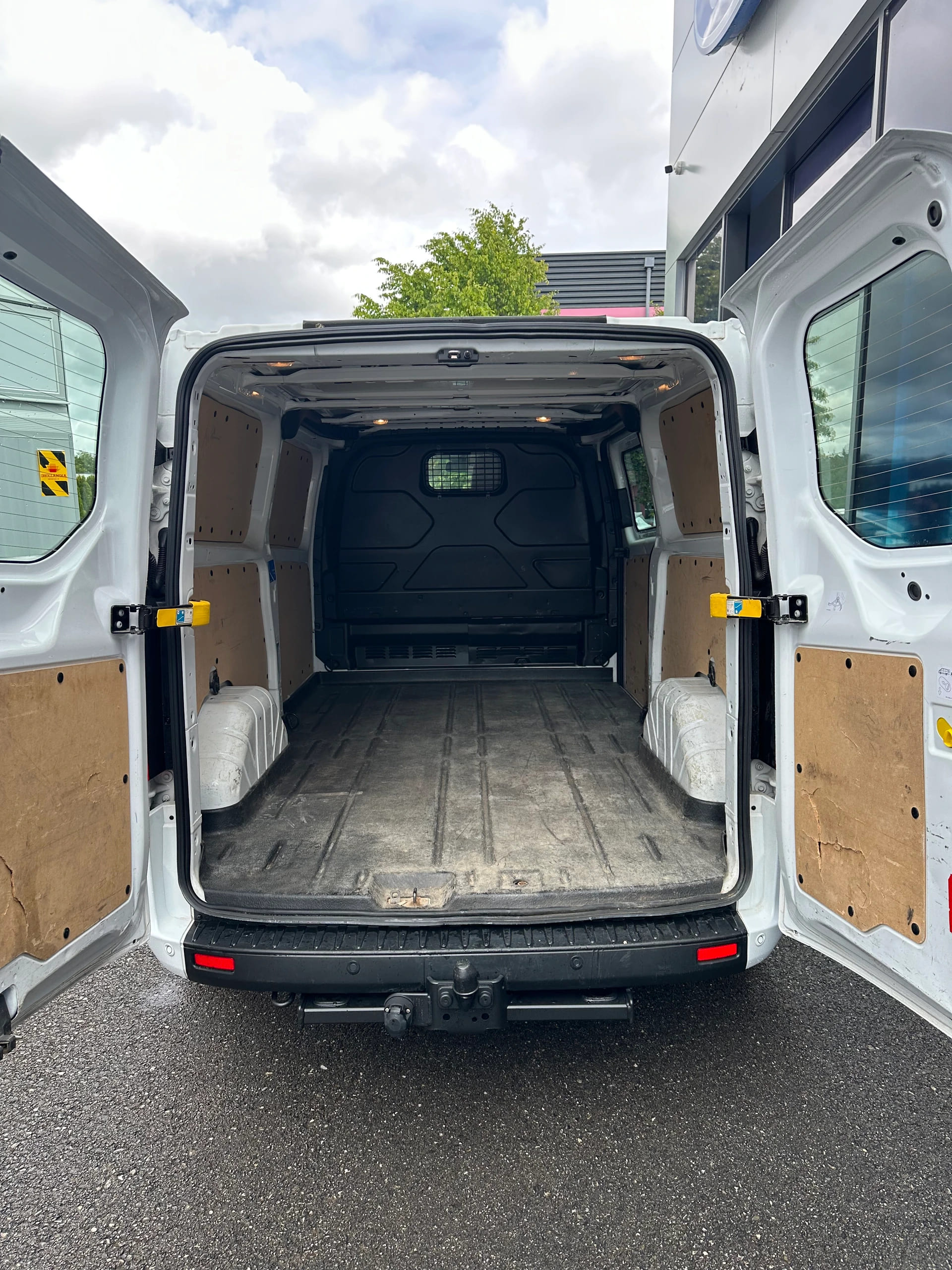 FORD Transit Custom Van 340 L2 2.0 TDCi 130 Trend-image-5