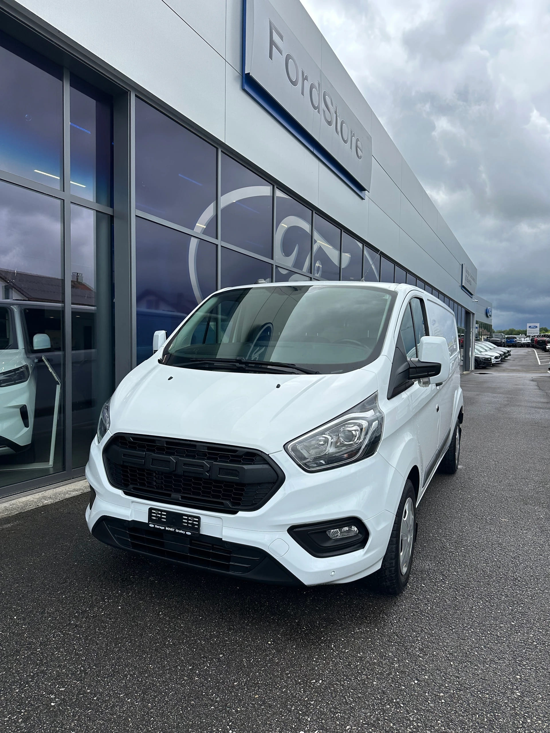 FORD Transit Custom Van 340 L2 2.0 TDCi 130 Trend