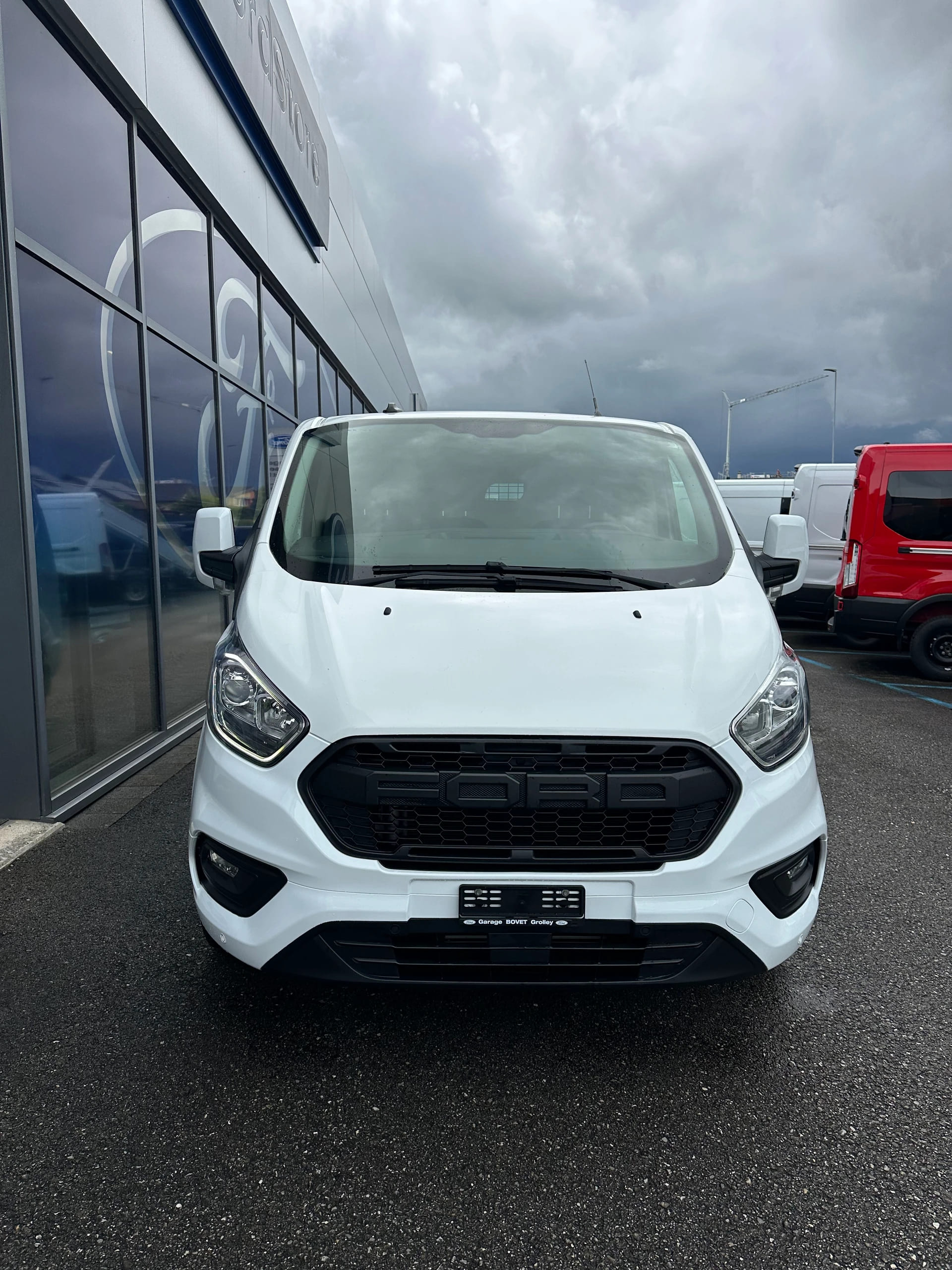 FORD Transit Custom Van 340 L2 2.0 TDCi 130 Trend-image-8