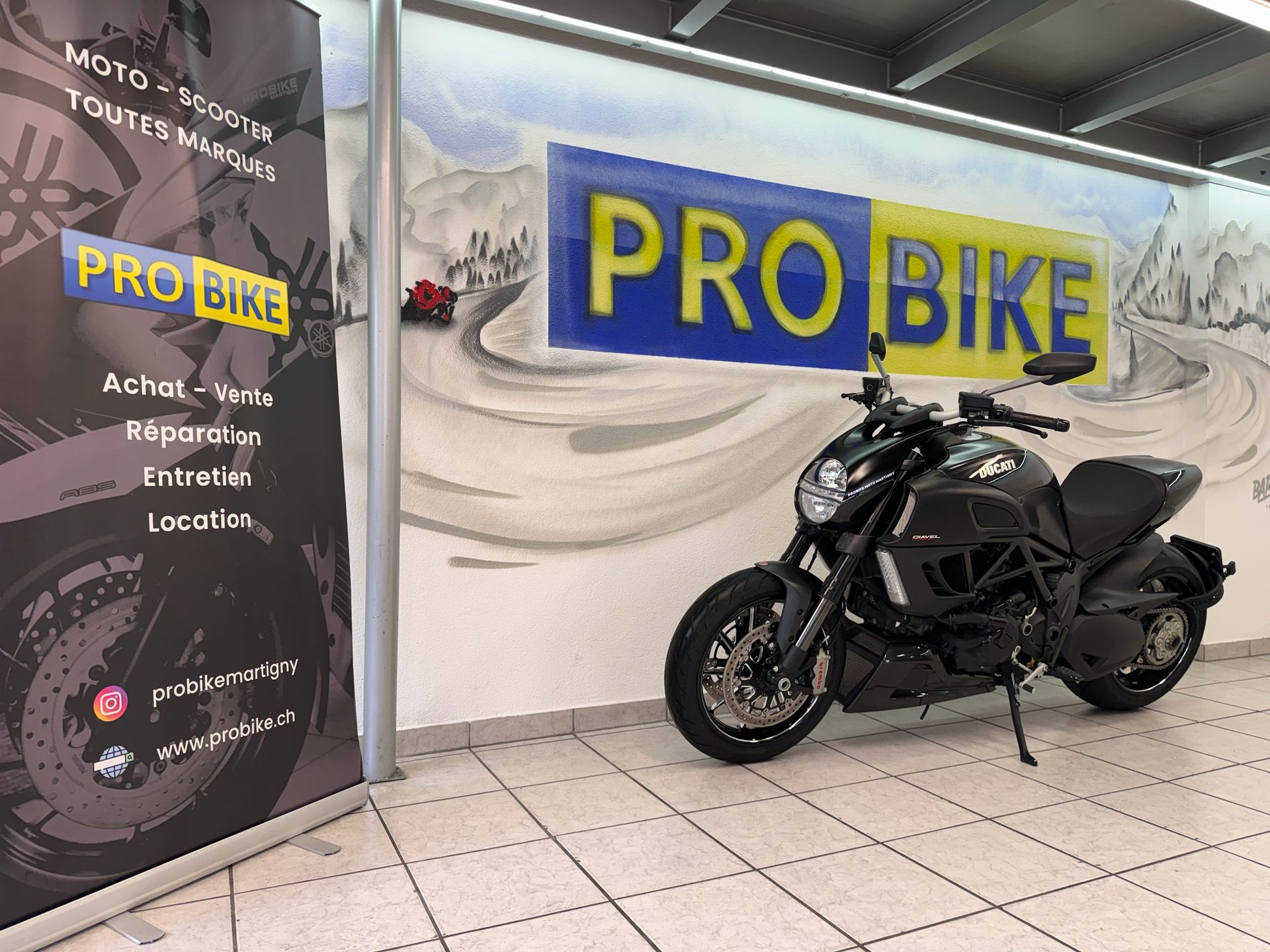 DUCATI Diavel 1200 Carbon-image-5