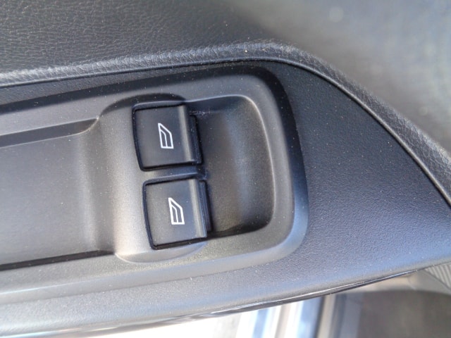 FORD Ka+ 1.2 Ti-VCT 85 Cool&Sound-image-7