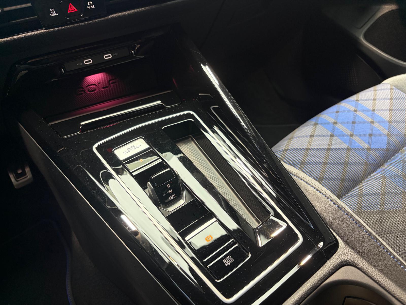 VW Golf 2.0 TSI R DSG 4Motion R 20 Years - Akrapovic-image-26