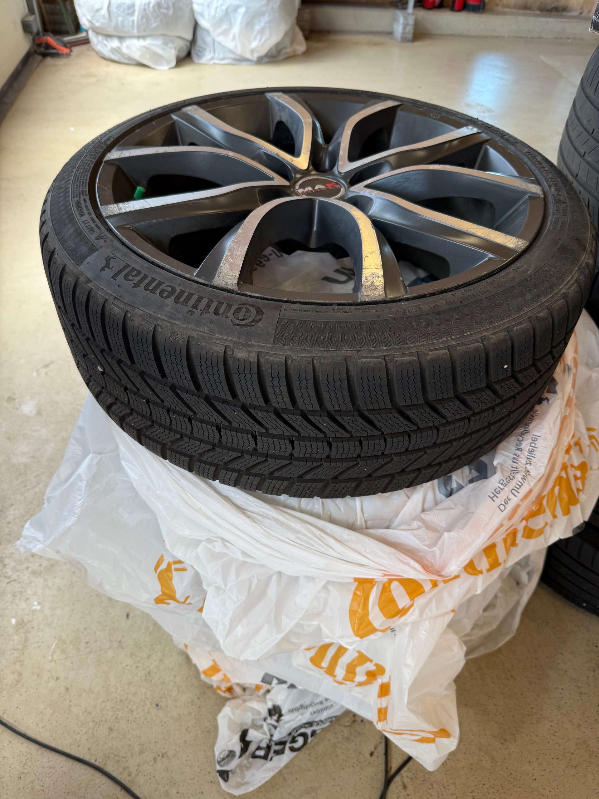 VW Golf 2.0 TSI GTI Performance DSG-image-14