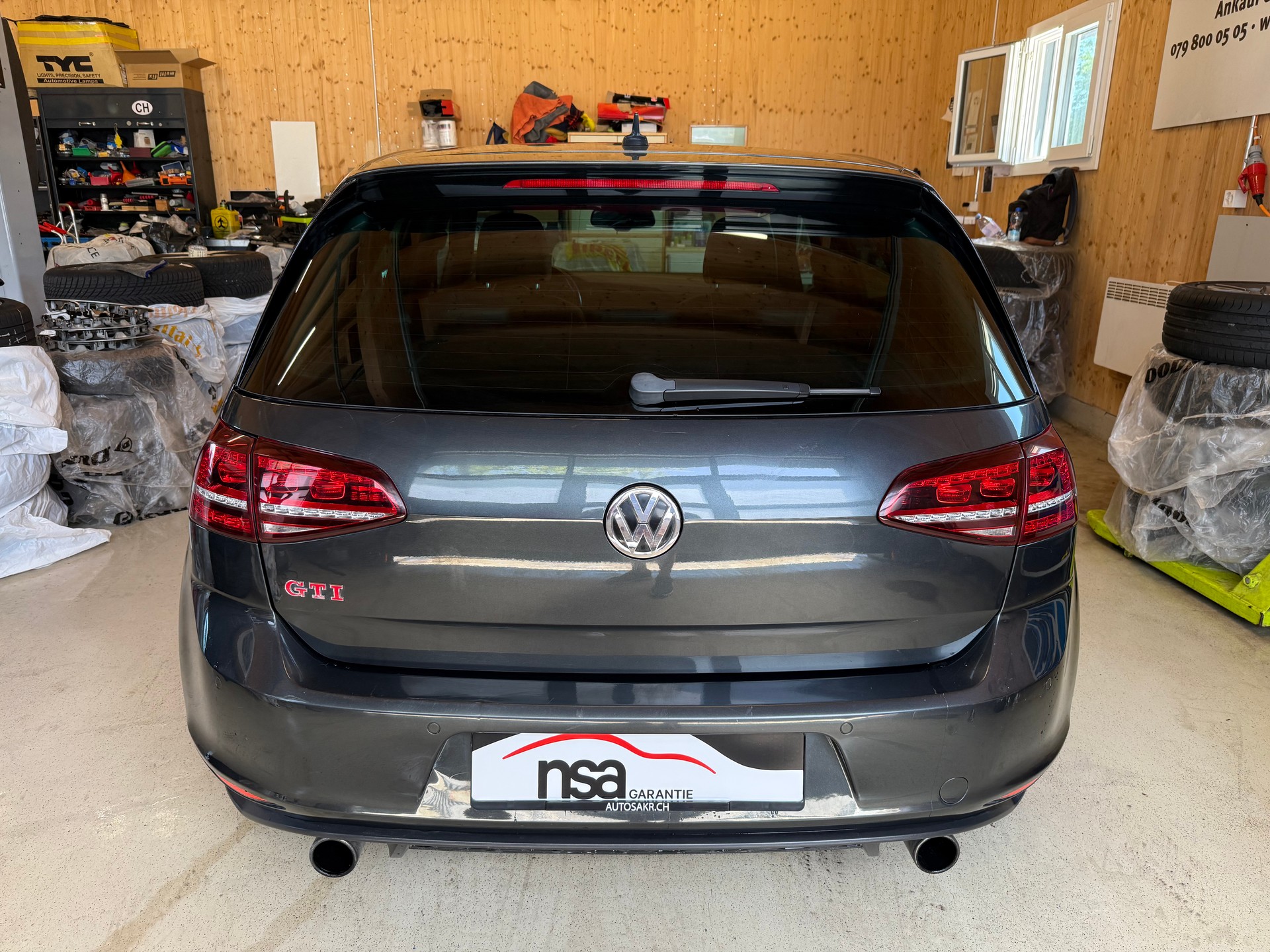 VW Golf 2.0 TSI GTI Performance DSG-image-3