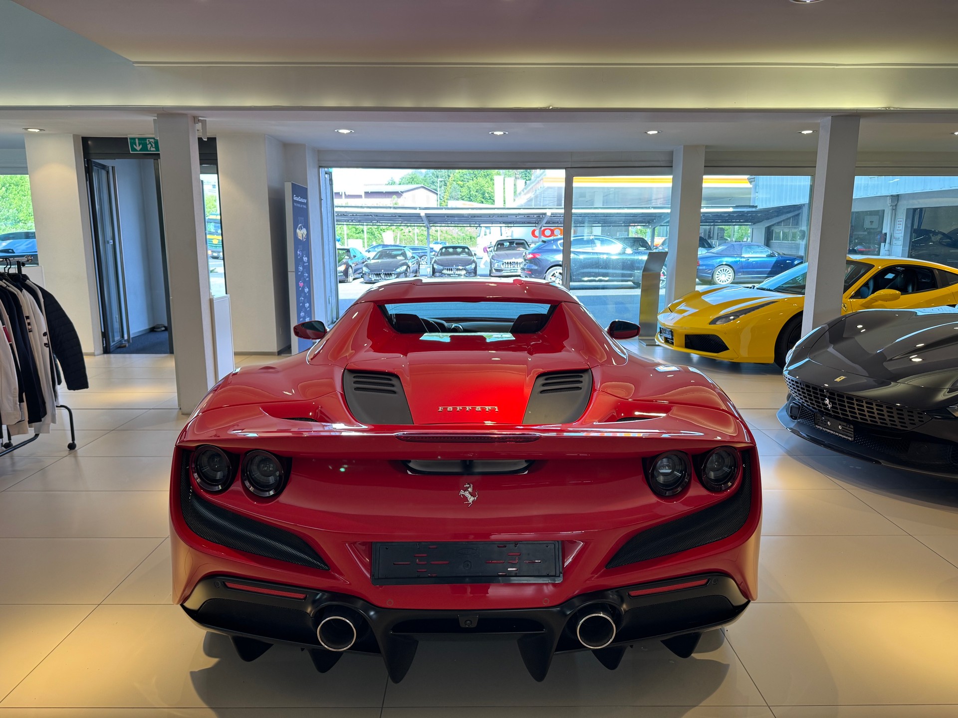 FERRARI F8 Spider-image-29
