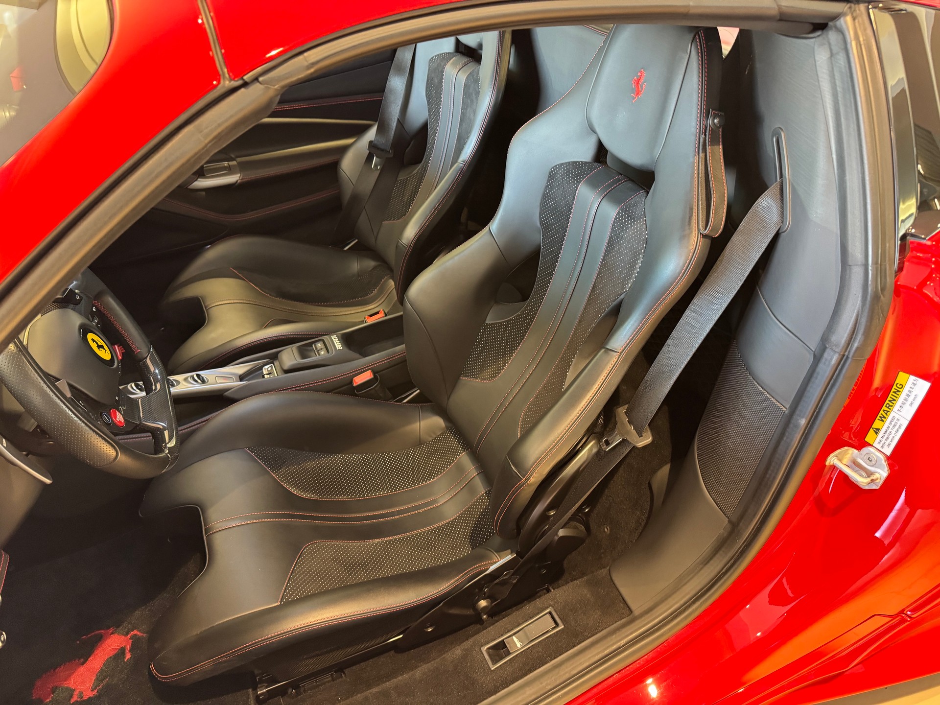 FERRARI F8 Spider-image-23