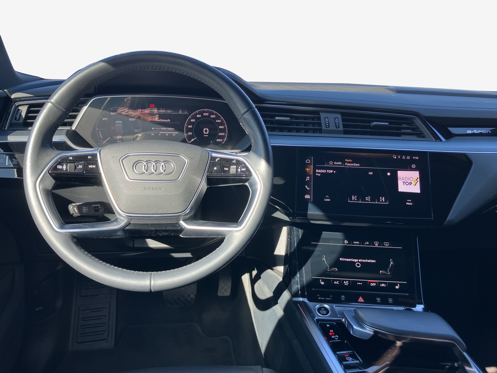 AUDI e-tron 50 Advanced Attraction quattro-image-9