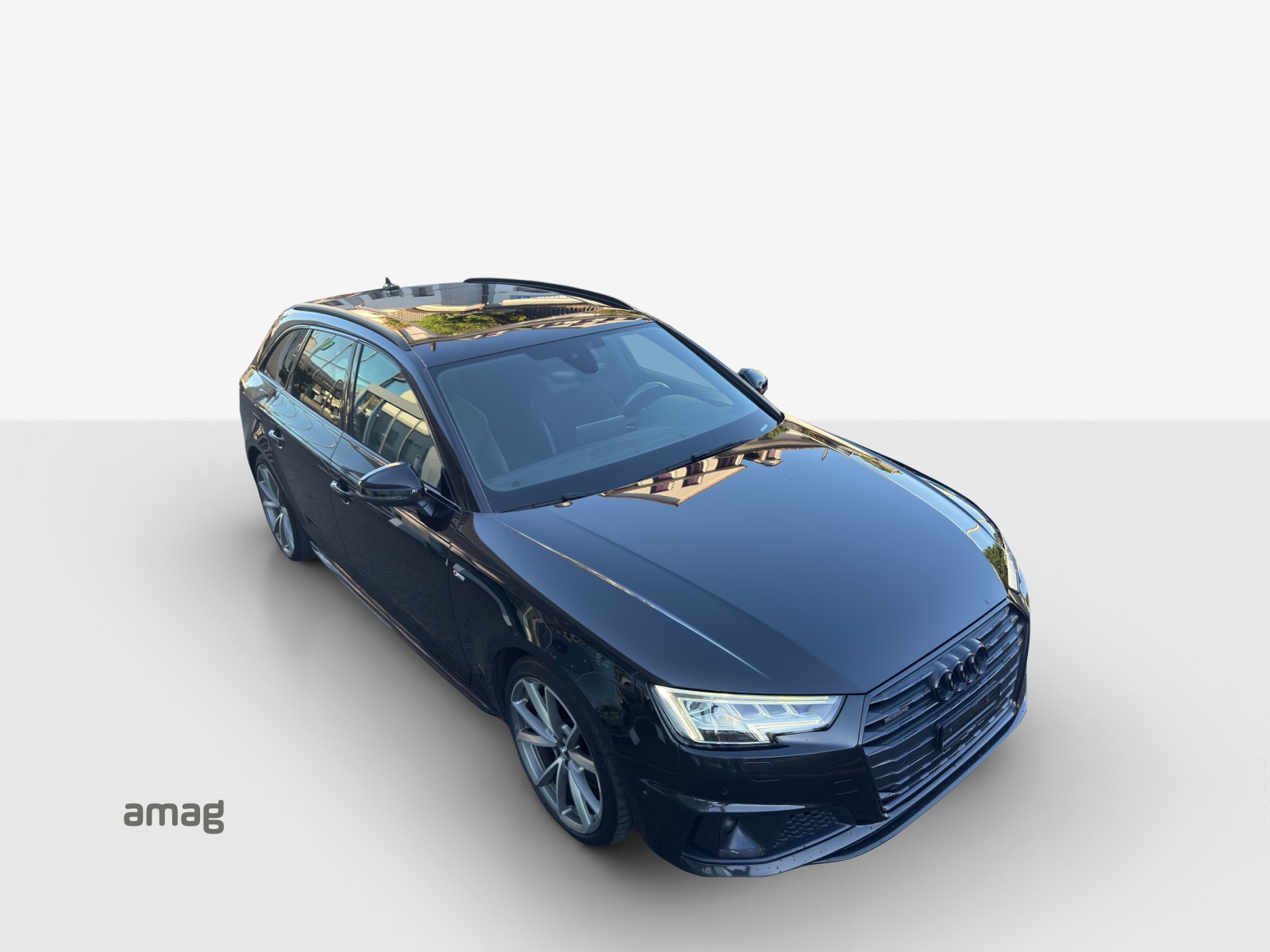 AUDI A4 Avant 45 TFSI Sport Attraction S-tronic quattro-image-14
