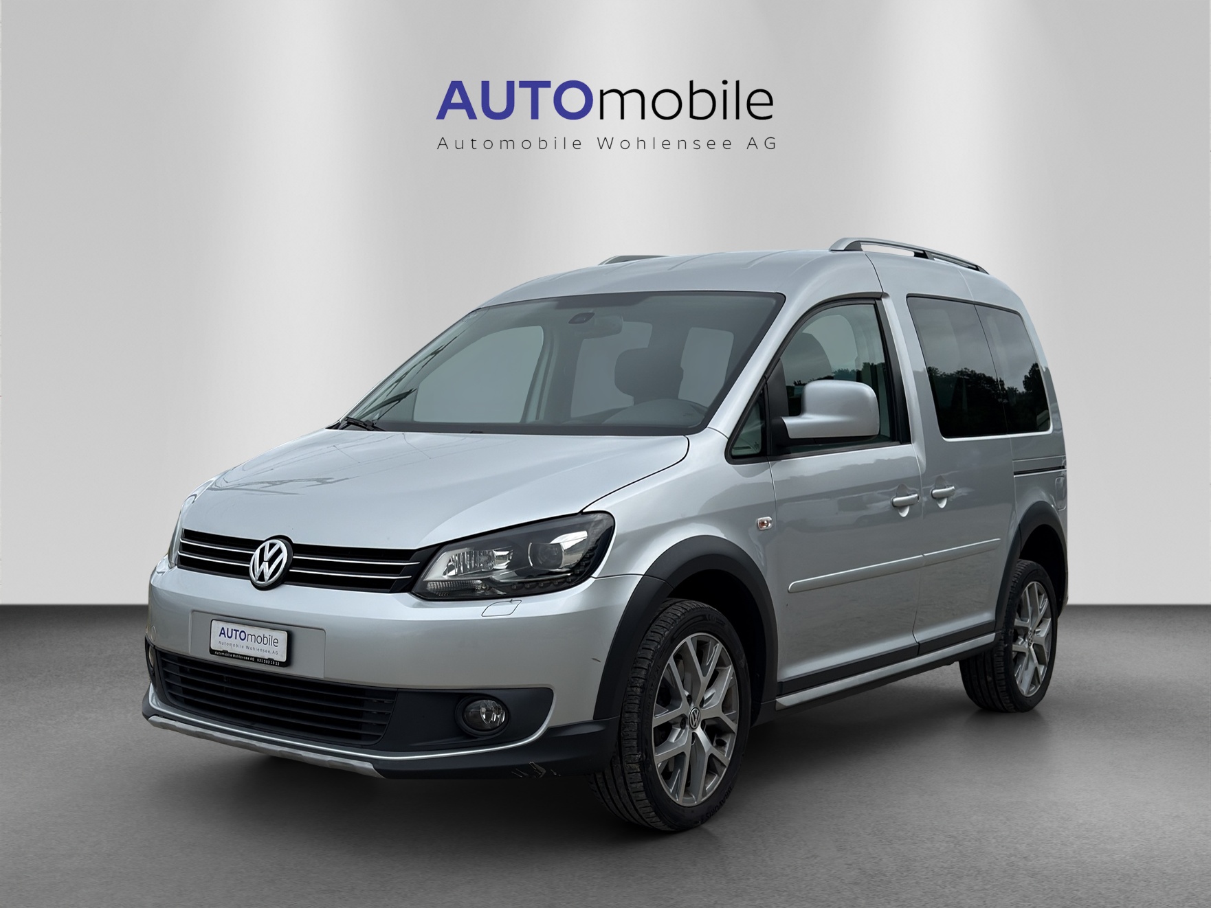VW Cross Caddy 2.0 TDI 4Motion DSG-image-1