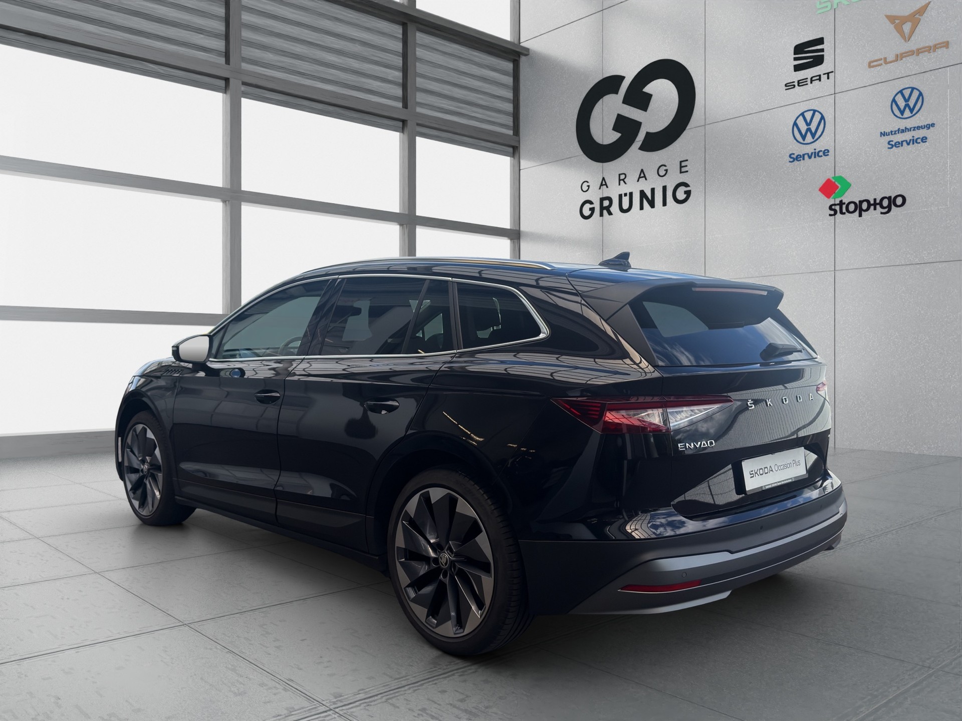 SKODA Enyaq iV 60-showroom-element-3
