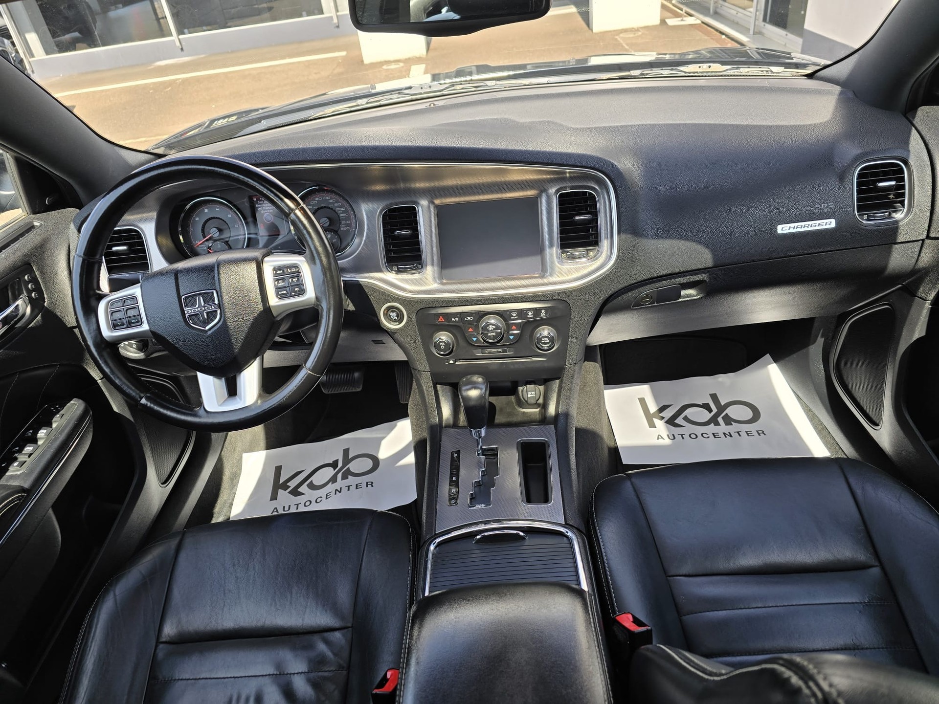 DODGE Charger R/T 5.7 HEMI-image-9