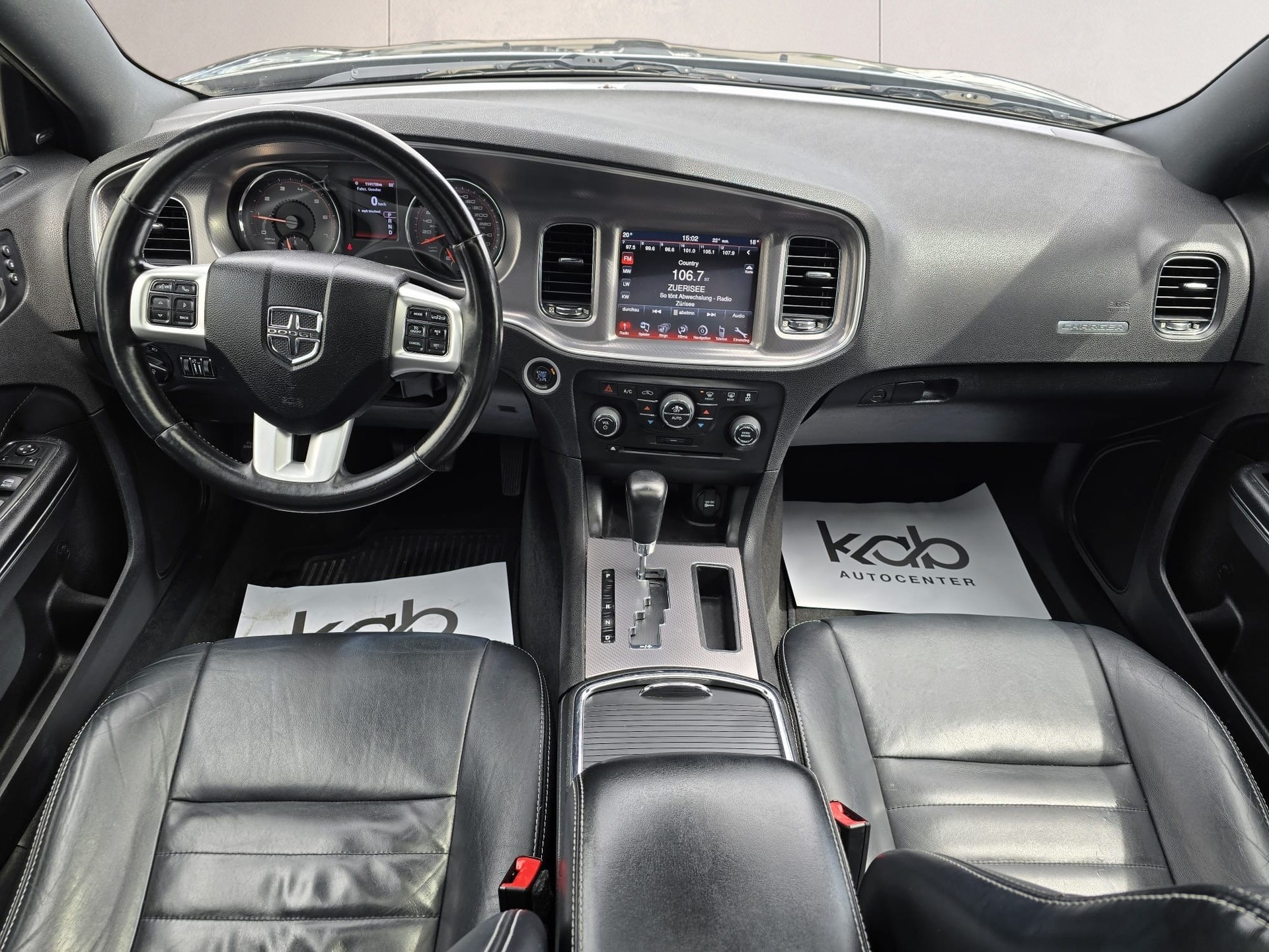 DODGE Charger R/T 5.7 HEMI-image-8