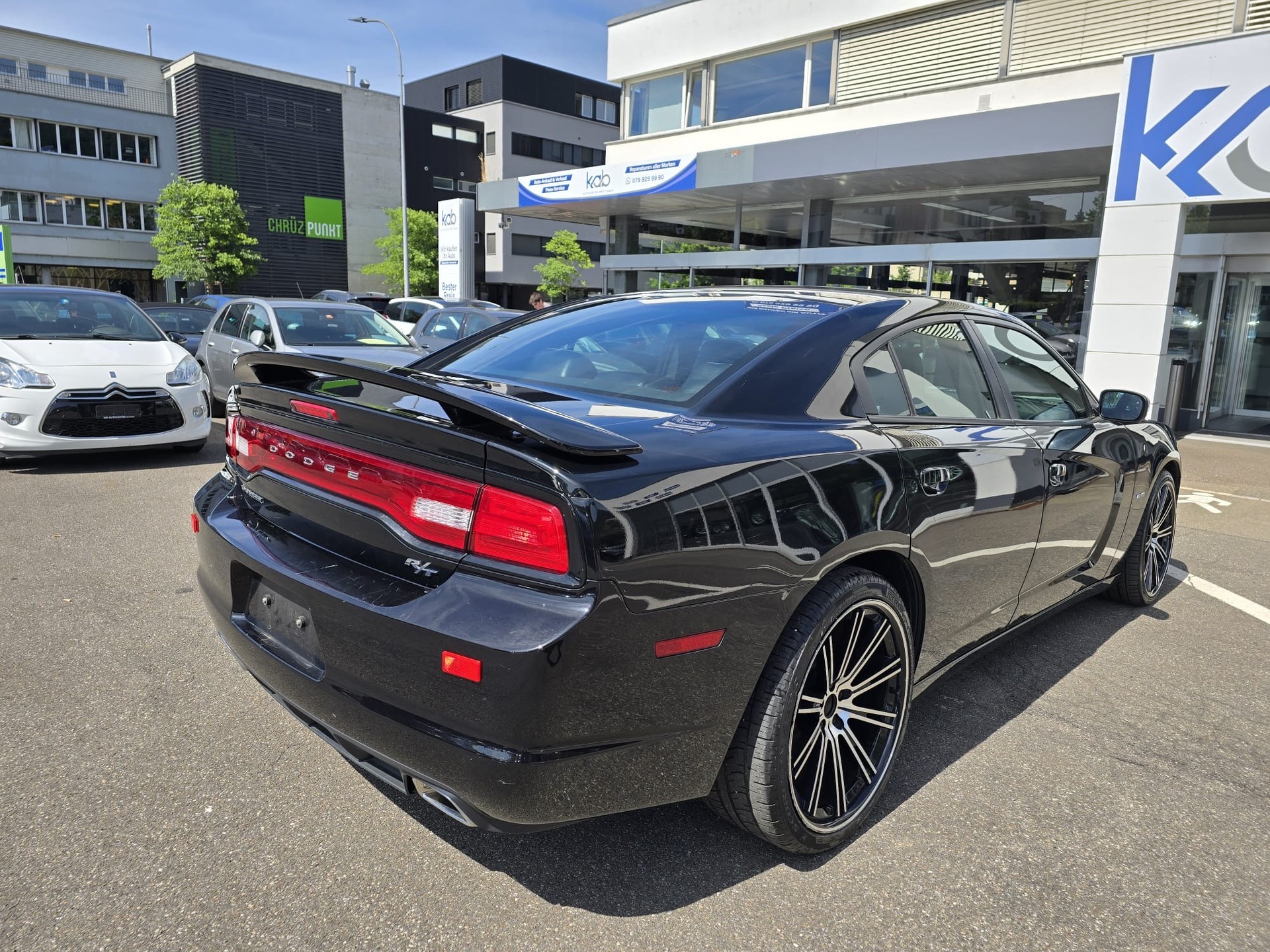 DODGE Charger R/T 5.7 HEMI-image-5