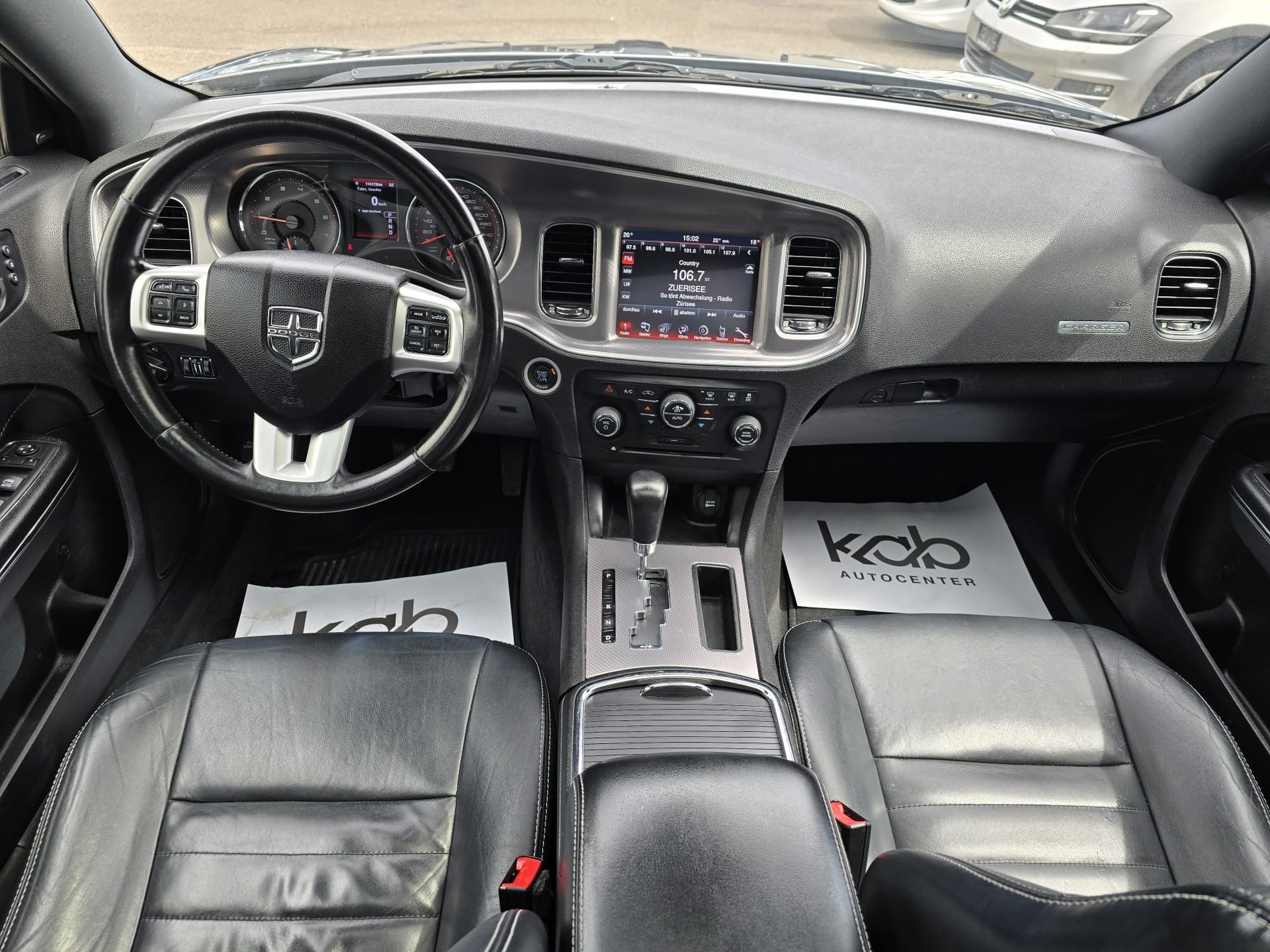 DODGE Charger R/T 5.7 HEMI-image-8