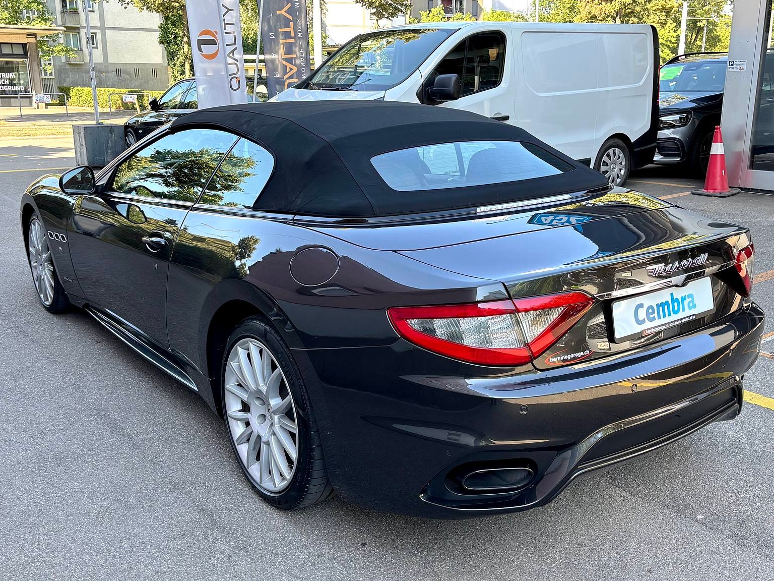 MASERATI GranCabrio Sport Automatica-image-9