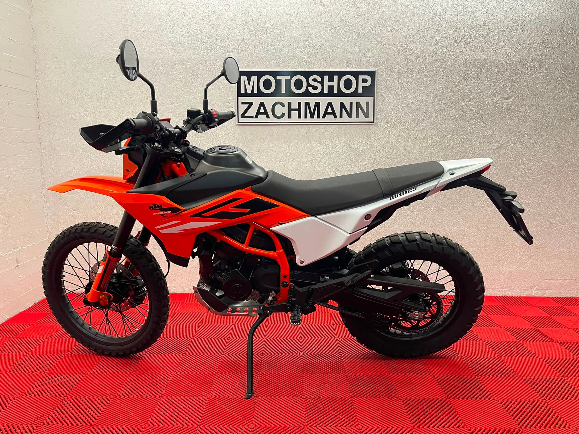 KTM 390 Enduro R-showroom-element-3