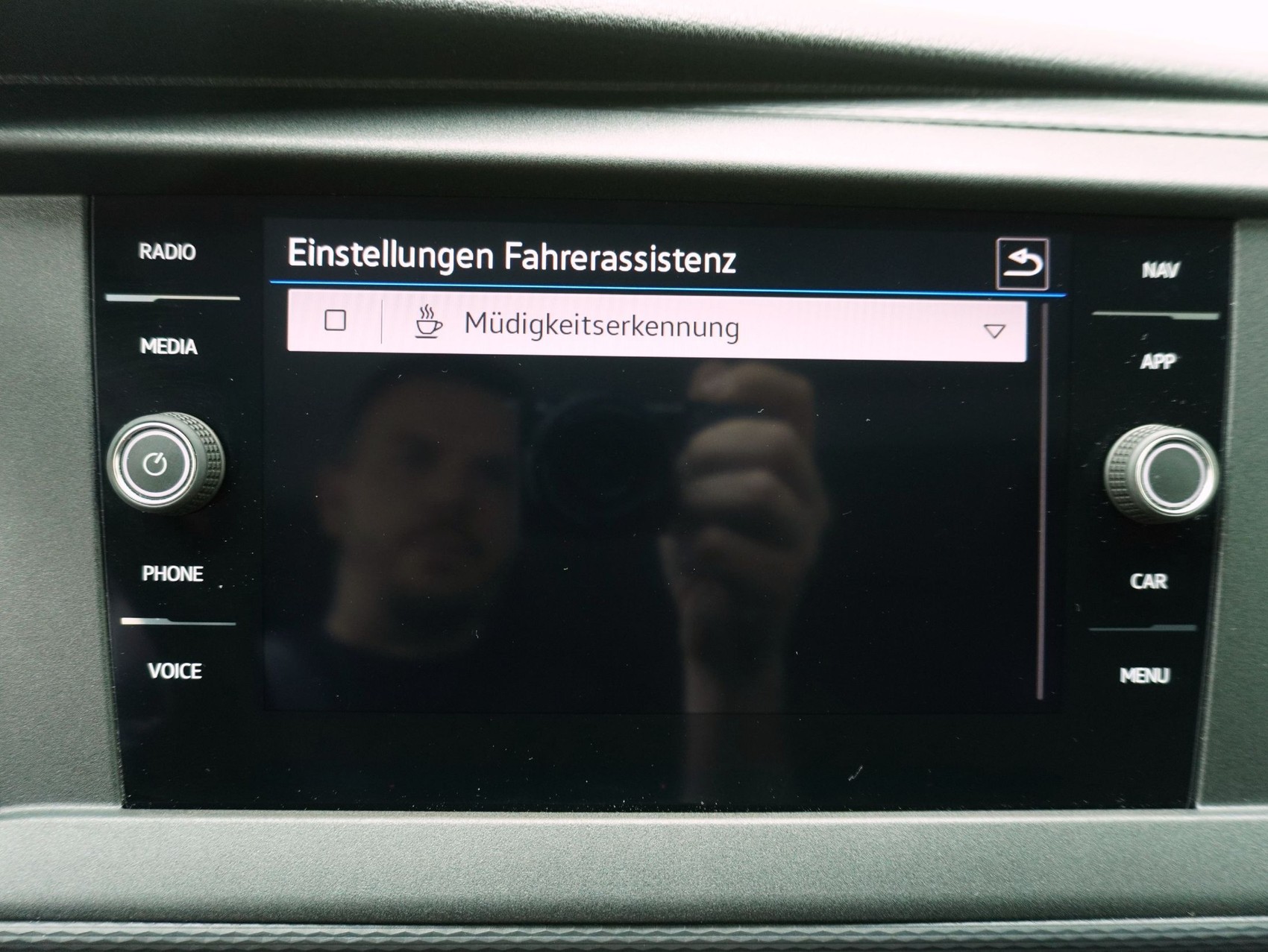 VW T6.1 Caravelle 2.0 TDI Liberty 4Motion **8-Plätzer**-image-21
