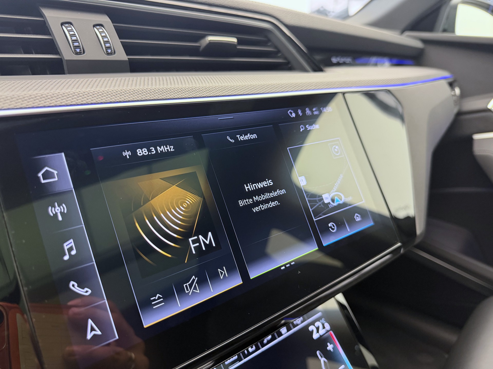 AUDI e-tron S quattro-image-16