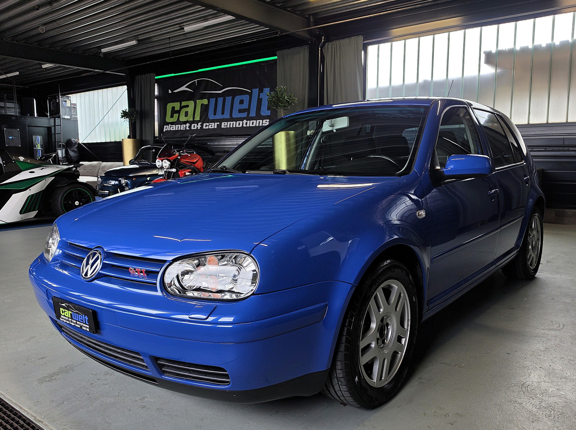 VW Golf 1.8 T GTI-image-6