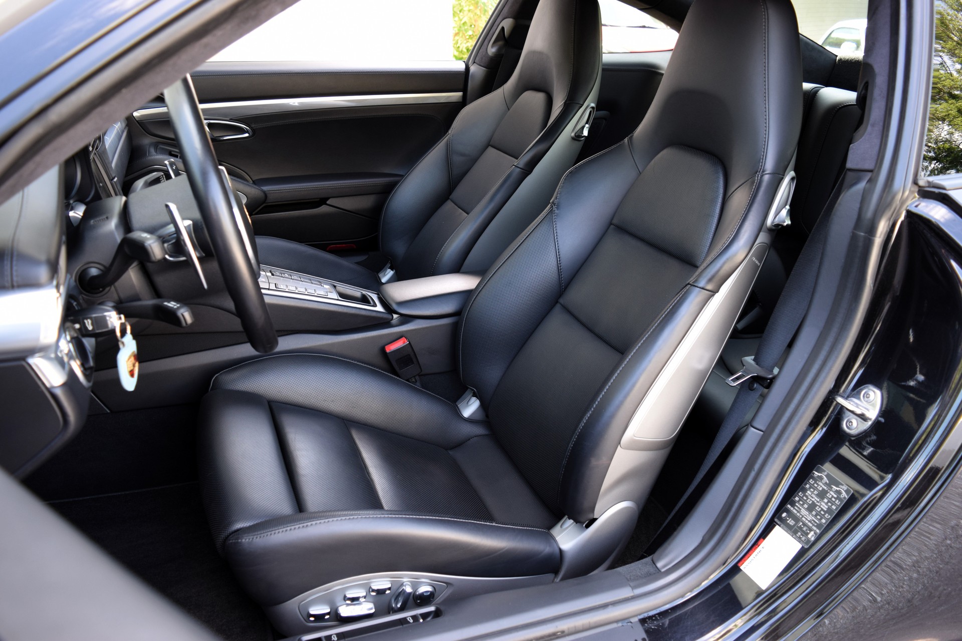 PORSCHE 911 Carrera 4S PDK-image-4