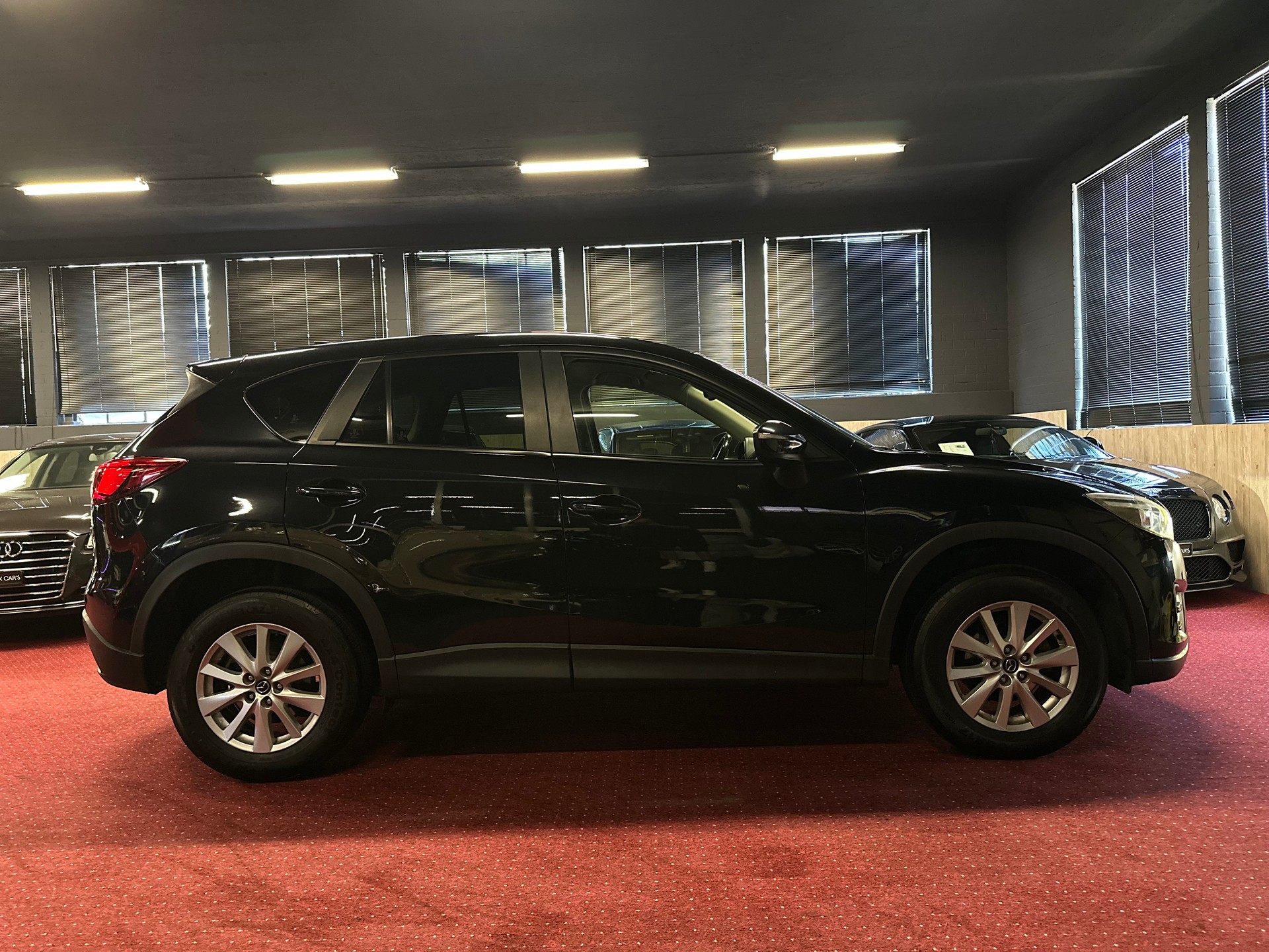 MAZDA CX-5 2.2 D Ambition AWD Automatic / ** Frisch ab MFK & Service / 12 MT Garantie **-image-3