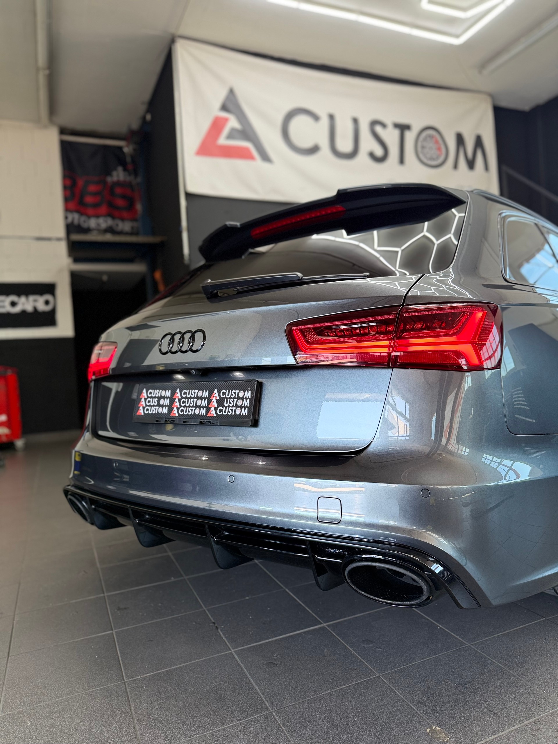 AUDI RS6 Avant 4.0 TFSI V8 performance quattro-image-6