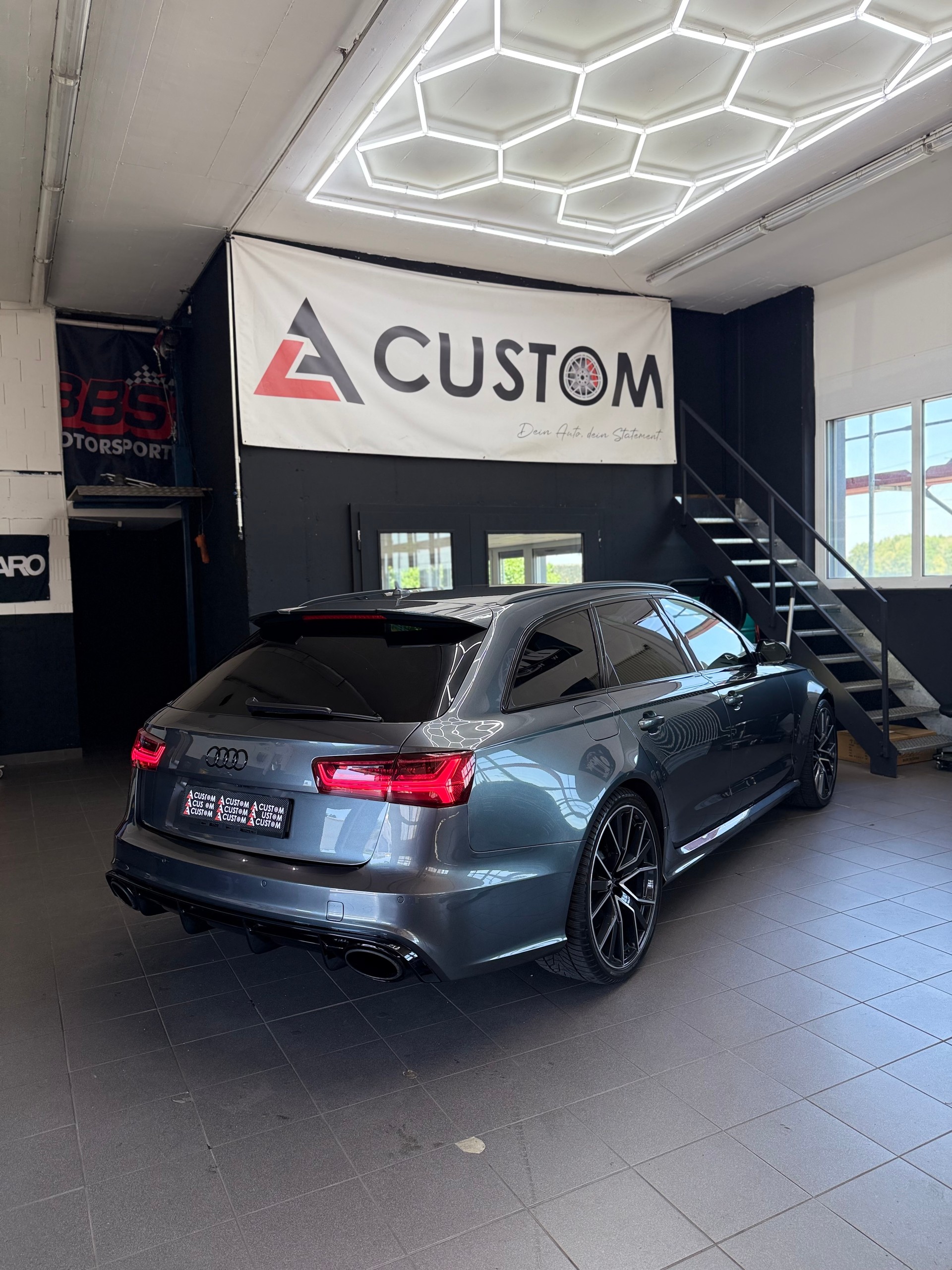 AUDI RS6 Avant 4.0 TFSI V8 performance quattro-image-5