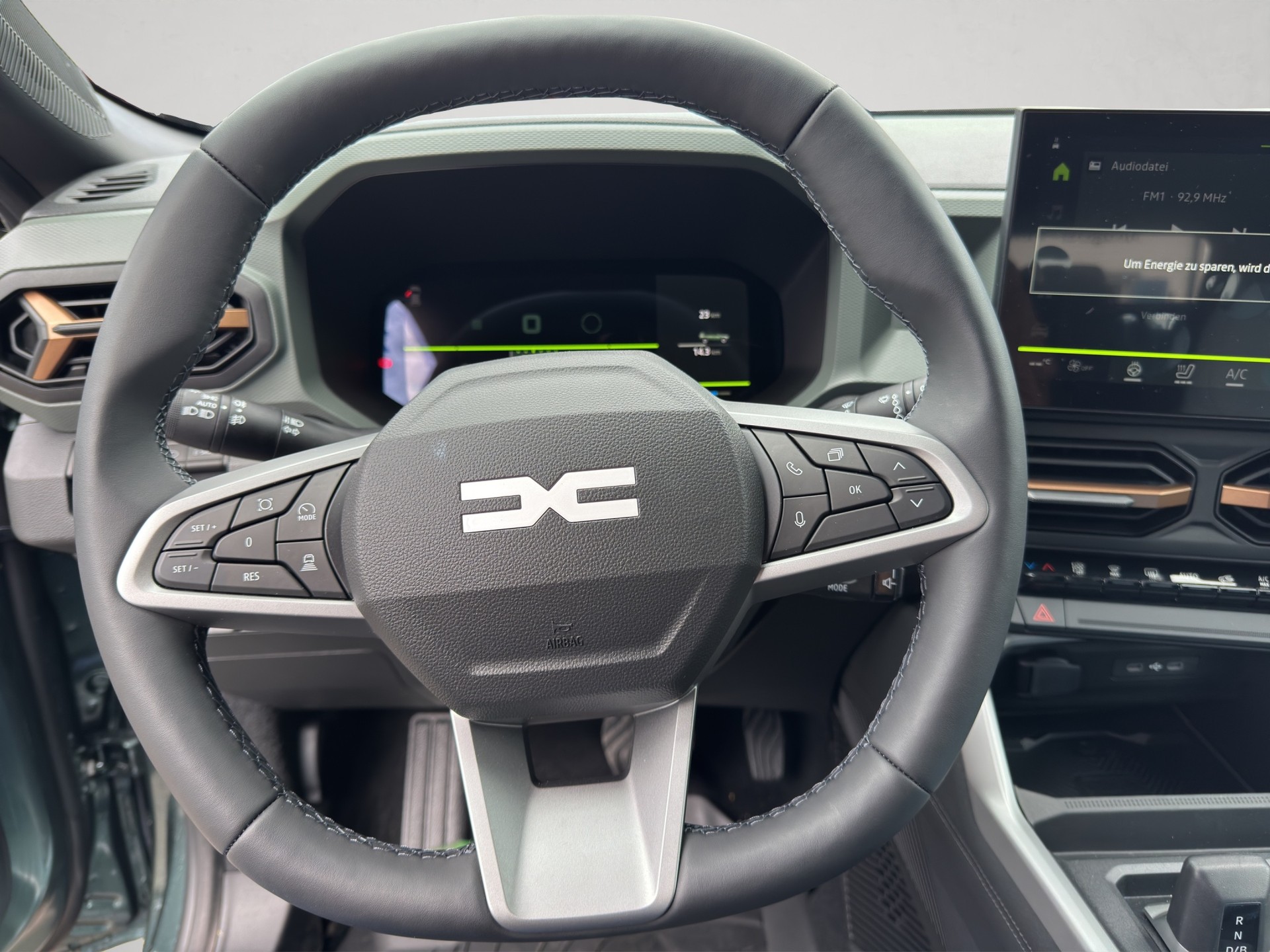 DACIA Bigster HEV 155 Extreme-image-10