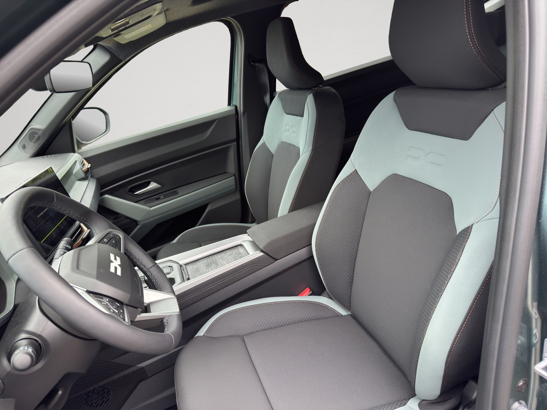 DACIA Bigster HEV 155 Extreme-image-8
