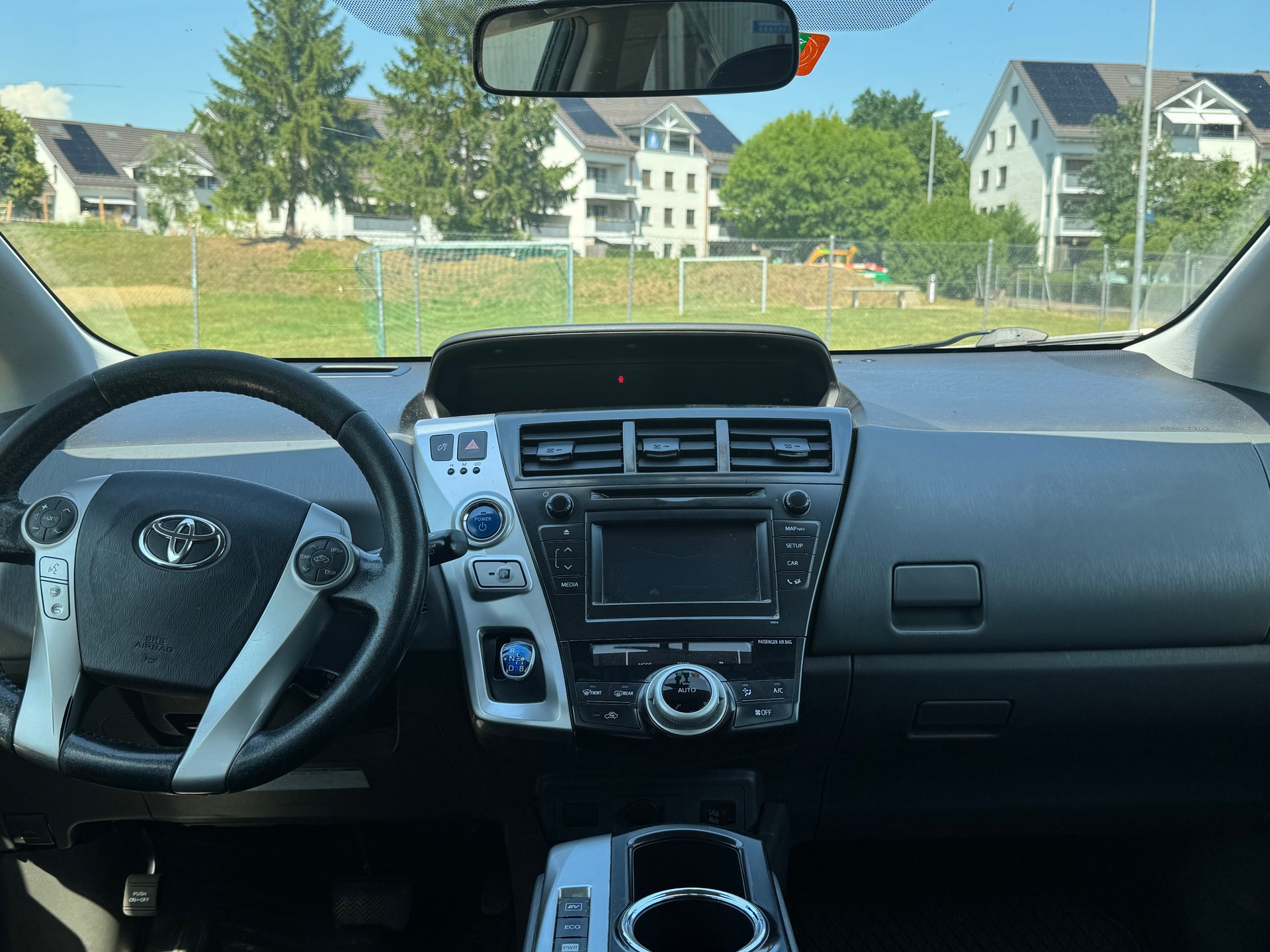 TOYOTA Prius+ 1.8 VVT-i HSD Luna-image-11