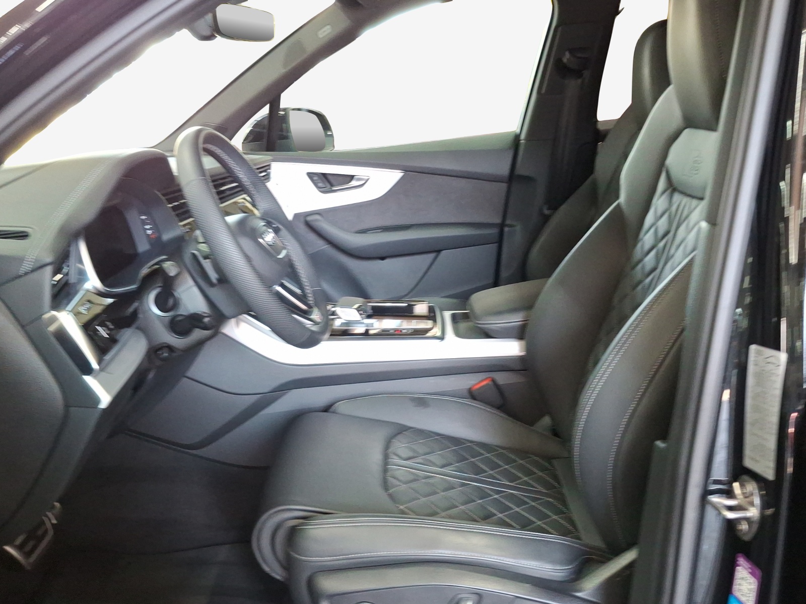 AUDI Q7 SUV TDI quattro 210 kW S Line tiptronic-image-7