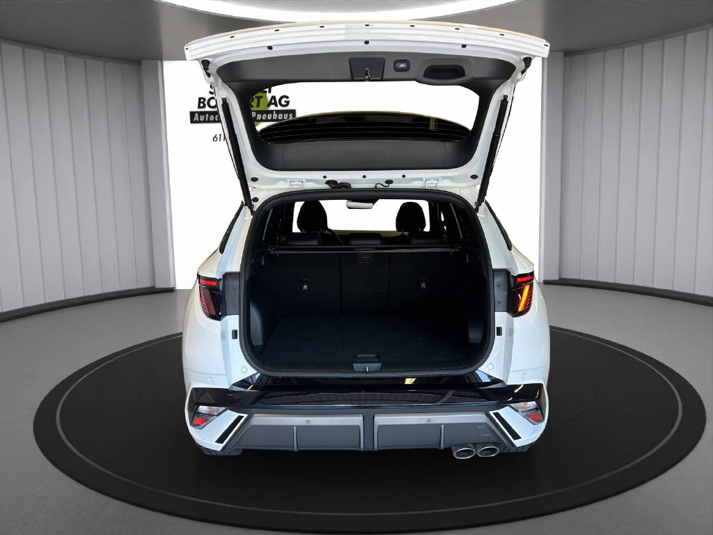 HYUNDAI Tucson 1.6 T-GDi HEV N-Line LUX.pack 4WD-image-12