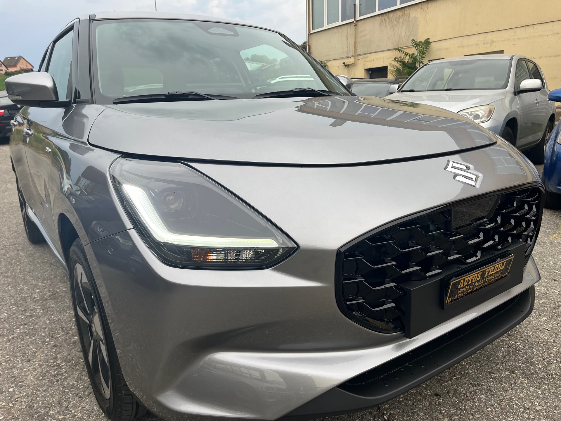 SUZUKI Swift 1.2 Tradizio Top Hybrid 4x4-image-2