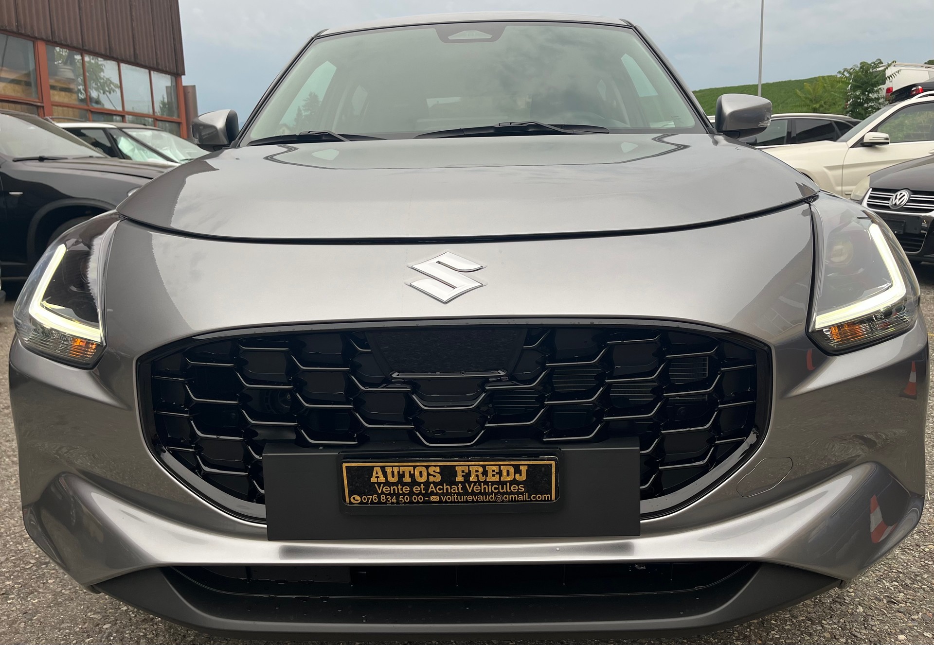 SUZUKI Swift 1.2 Tradizio Top Hybrid 4x4-image-1