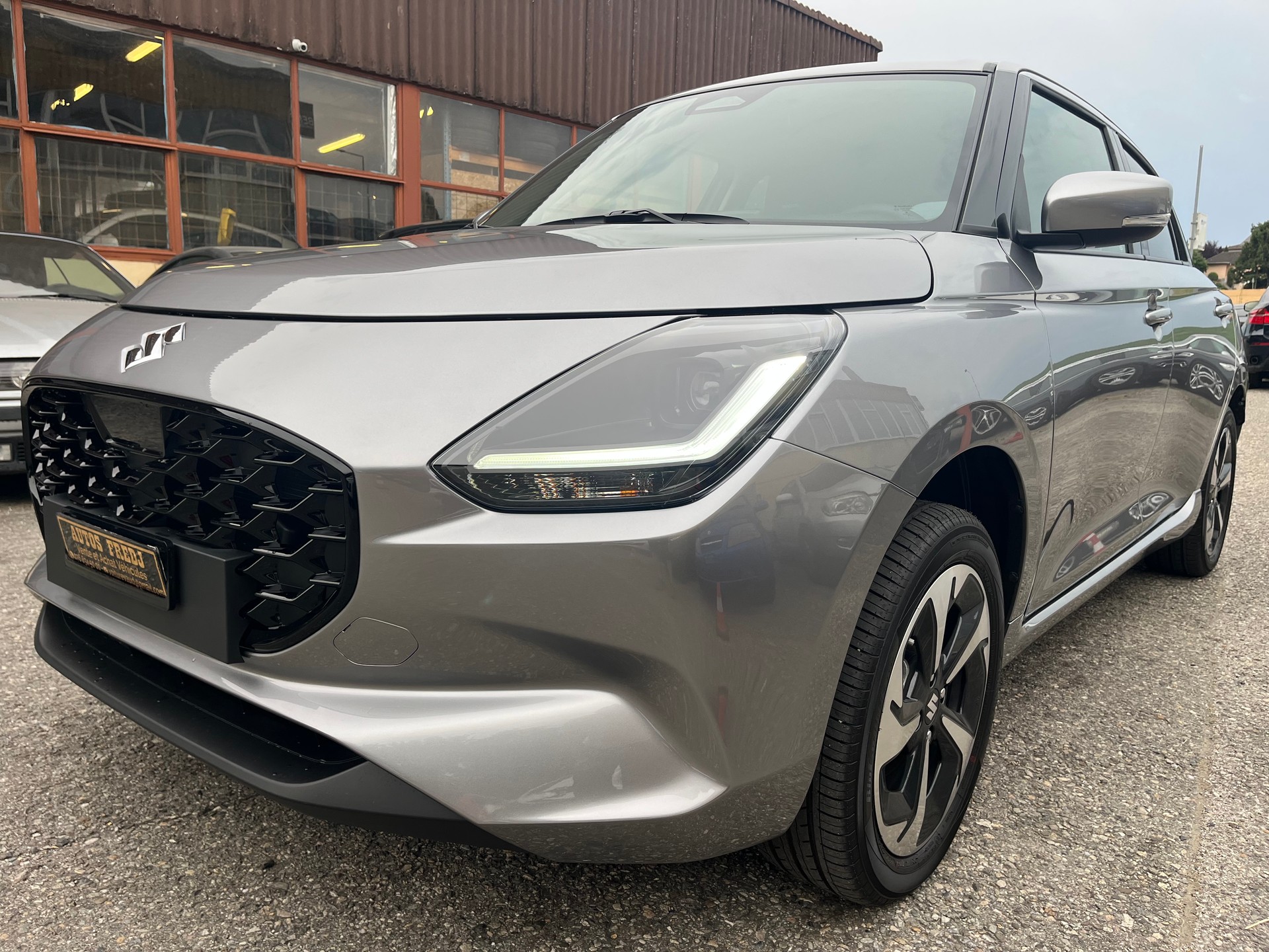 SUZUKI Swift 1.2 Tradizio Top Hybrid 4x4-image-0