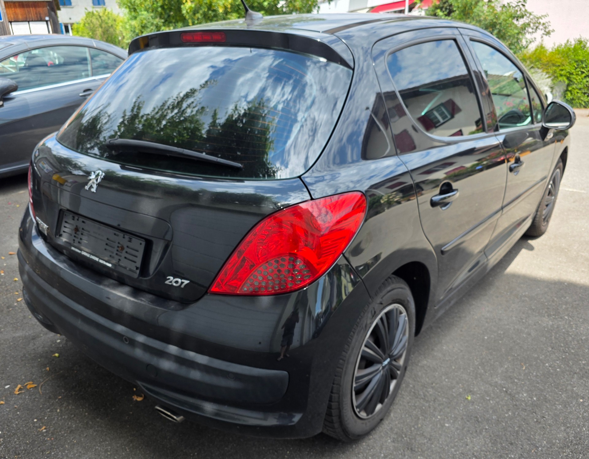 PEUGEOT 207 1.6 16V XS-image-3