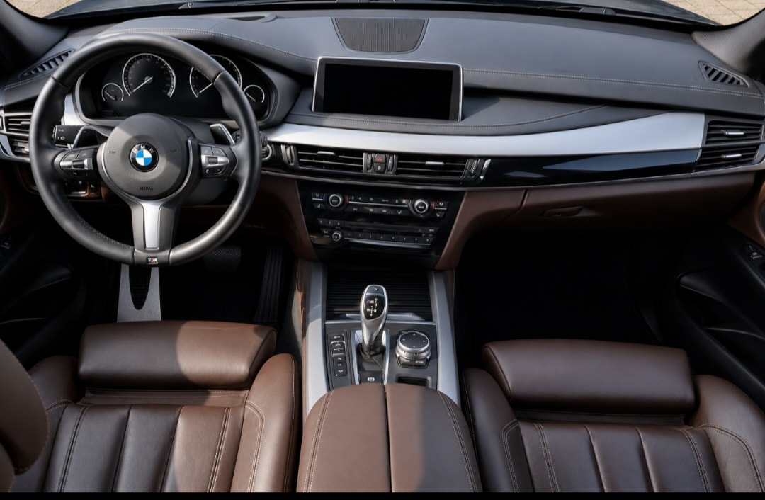 BMW X5 xDrive M50d Steptronic-image-1